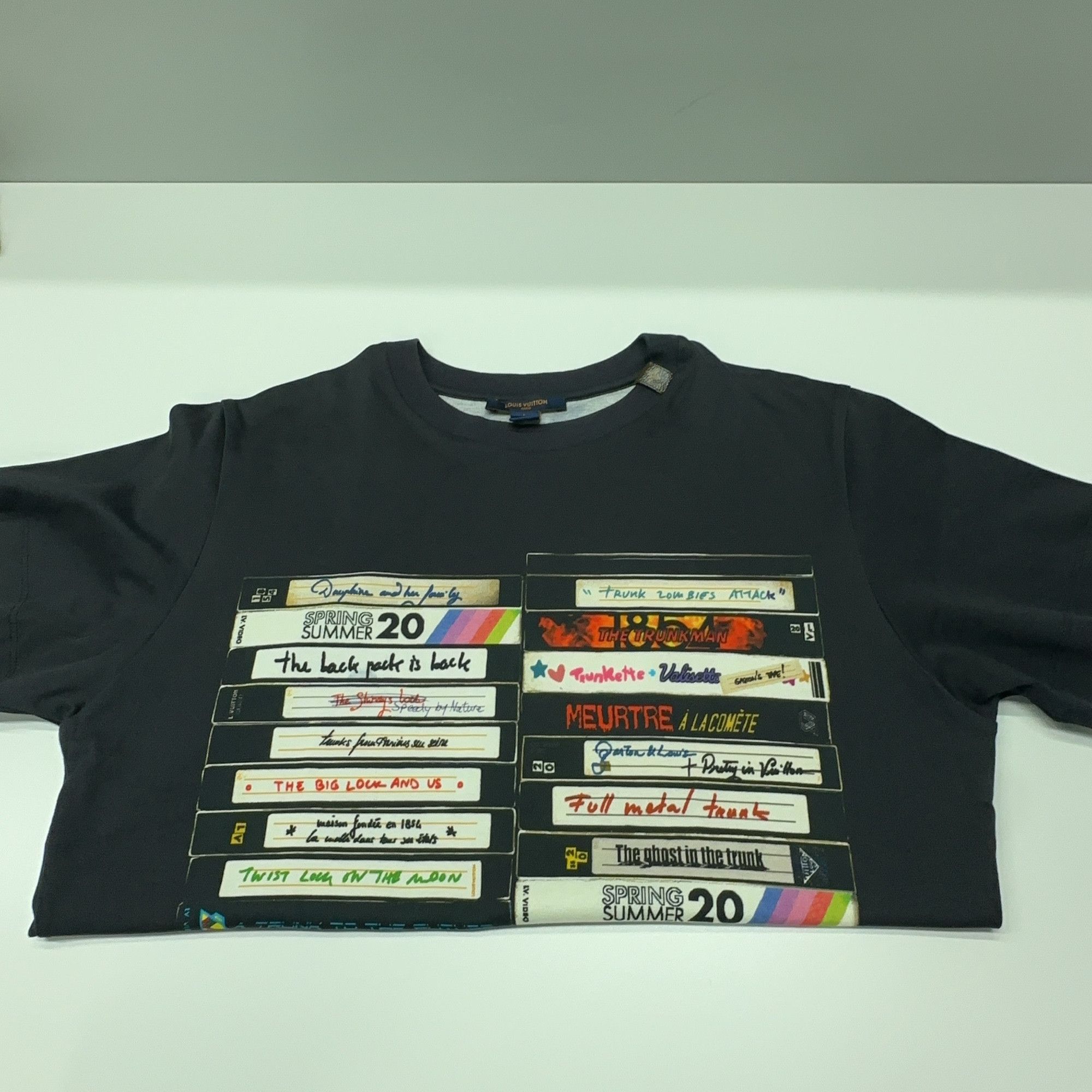 Louis Vuitton Louis Vuitton Cassette Print Graphic T-Shirt L Size L / US 10 / IT 46 - 10 Thumbnail