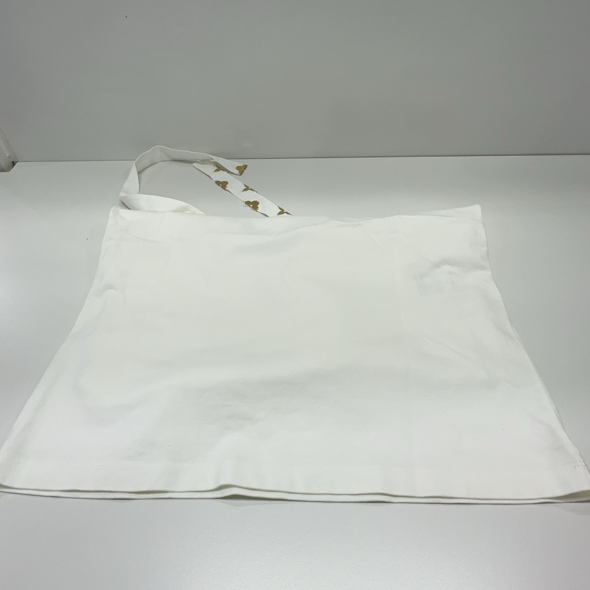 Louis Vuitton Louis Vuitton Monogram Sash T-Shirt Size M Size US M / EU 48-50 / 2 - 7 Thumbnail