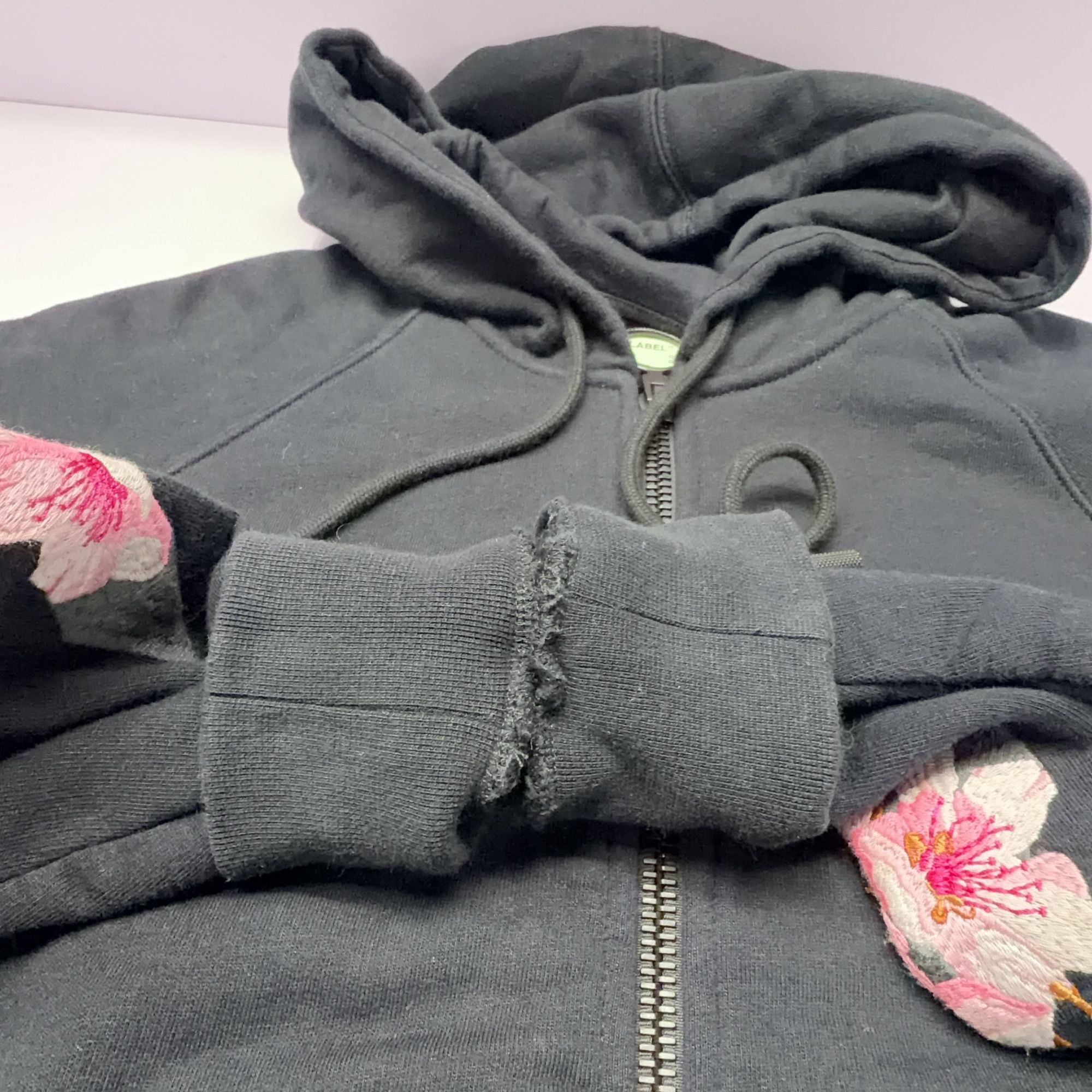 Off-White OFF-WHITE Cherry Blossom Embroidery Zip Hoodie Size XS Size XS / US 0-2 / IT 36-38 - 10 Thumbnail