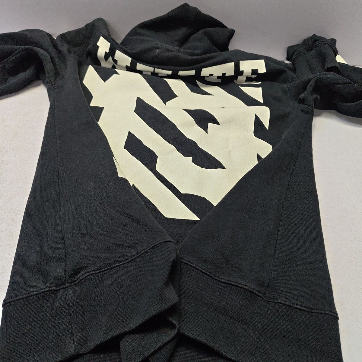 Off-White Off-White Graphic Print Hoodie Size S Size US S / EU 44-46 / 1 - 16 Thumbnail