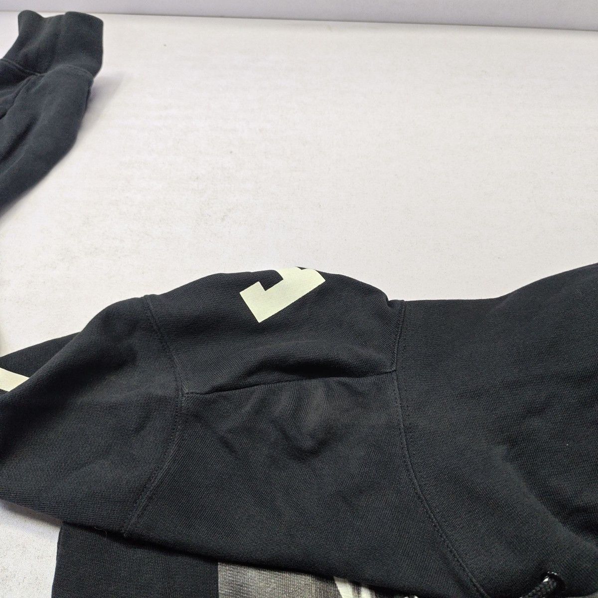 Off-White Off-White Graphic Print Hoodie Size S Size US S / EU 44-46 / 1 - 9 Thumbnail