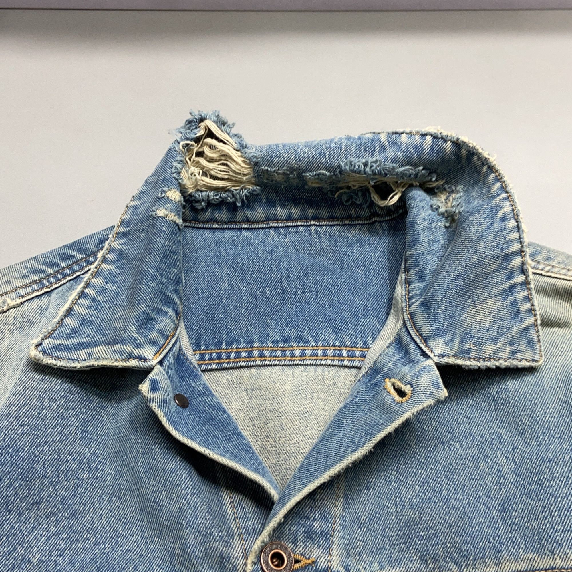 Off-White Off-White Gradient Arrow Denim Jacket Size M Size US M / EU 48-50 / 2 - 9 Thumbnail