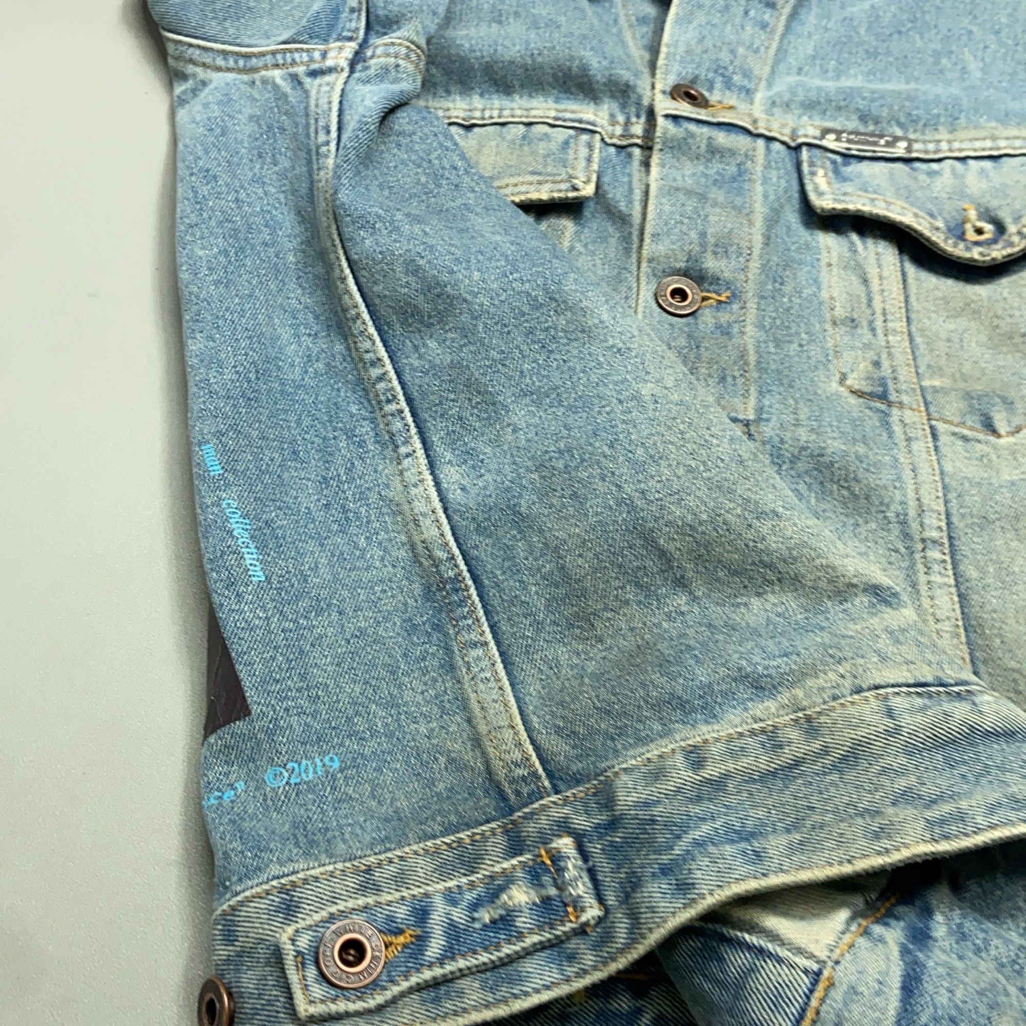 Off-White Off-White Gradient Arrow Denim Jacket Size M Size US M / EU 48-50 / 2 - 13 Thumbnail
