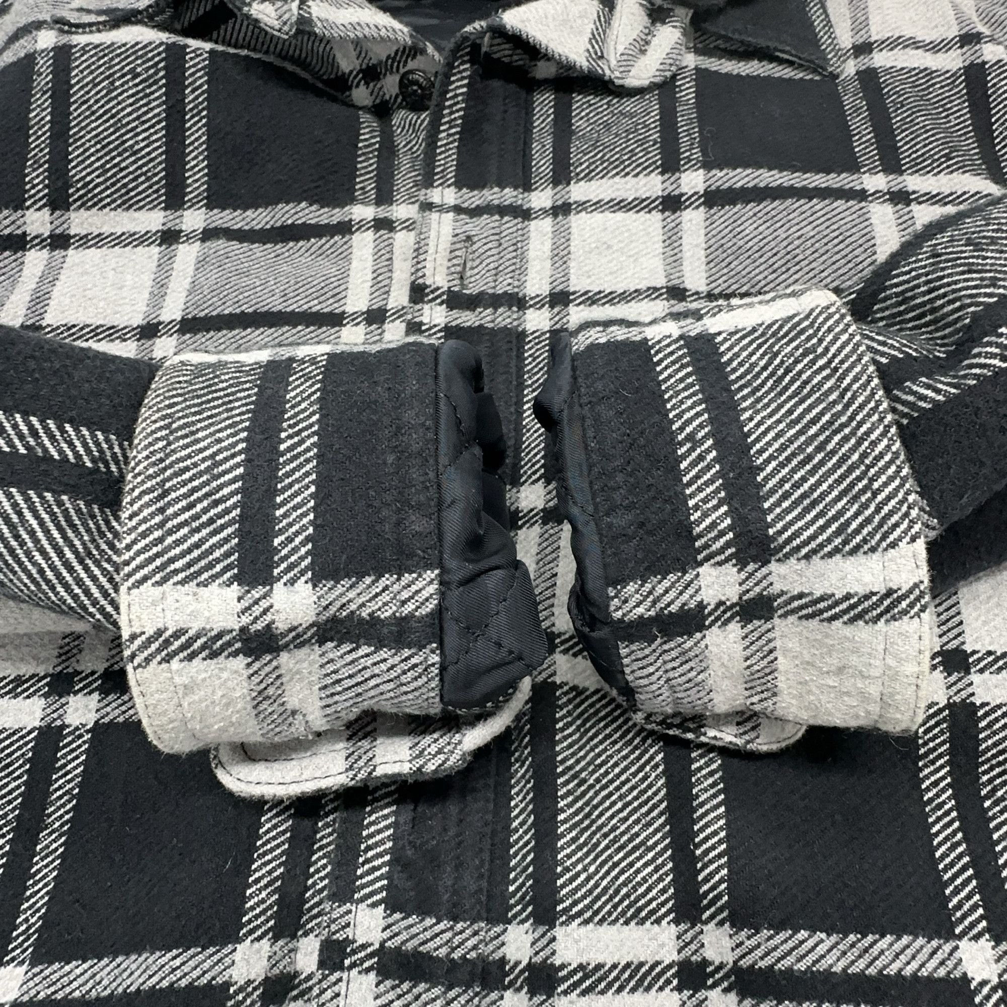 Off-White OFF-WHITE Plaid Hooded Flannel Jacket Size XS Size US XS / EU 42 / 0 - 7 Thumbnail