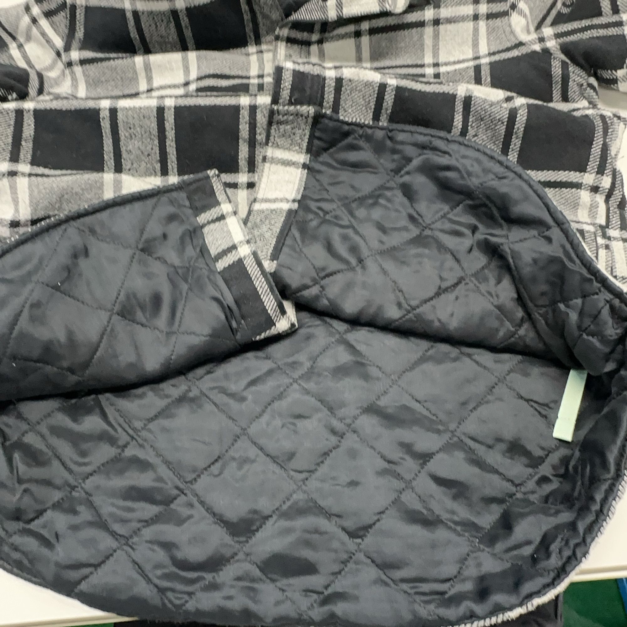Off-White OFF-WHITE Plaid Hooded Flannel Jacket Size XS Size US XS / EU 42 / 0 - 9 Thumbnail