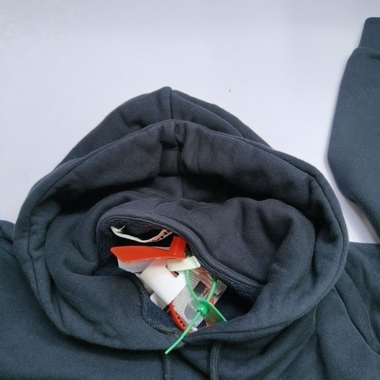Off-White Off-White Arrow Back Graphic Hoodie Size XXS Size US XXS / EU 40 - 7 Thumbnail