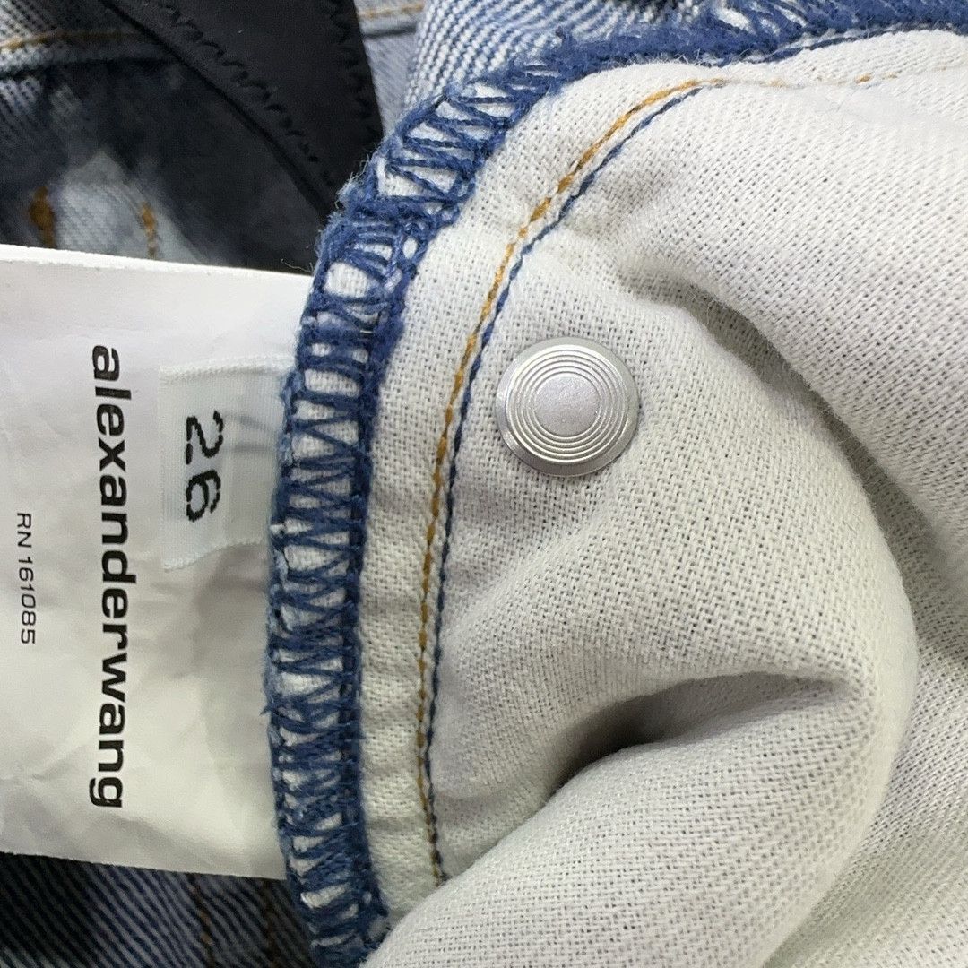Alexander Wang Alexander Wang Thong Detail Jeans Size 26 Size 26" / US 2 / IT 38 - 4 Thumbnail