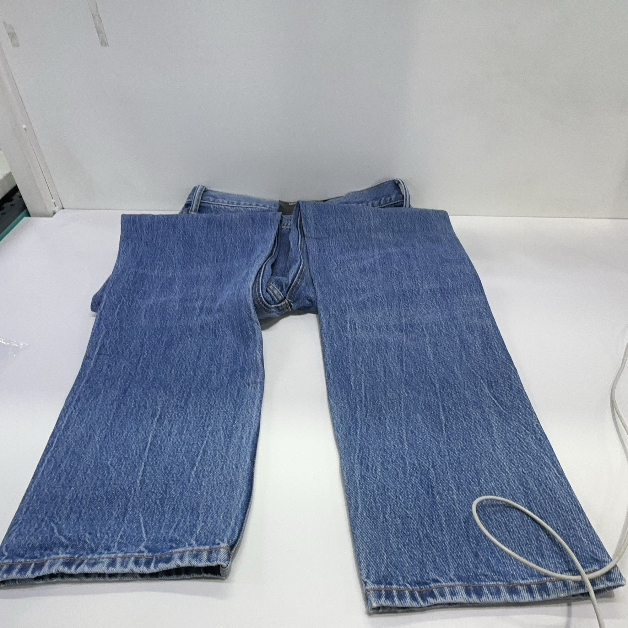 Alexander Wang Alexander Wang Thong Detail Jeans Size 26 Size 26" / US 2 / IT 38 - 11 Thumbnail