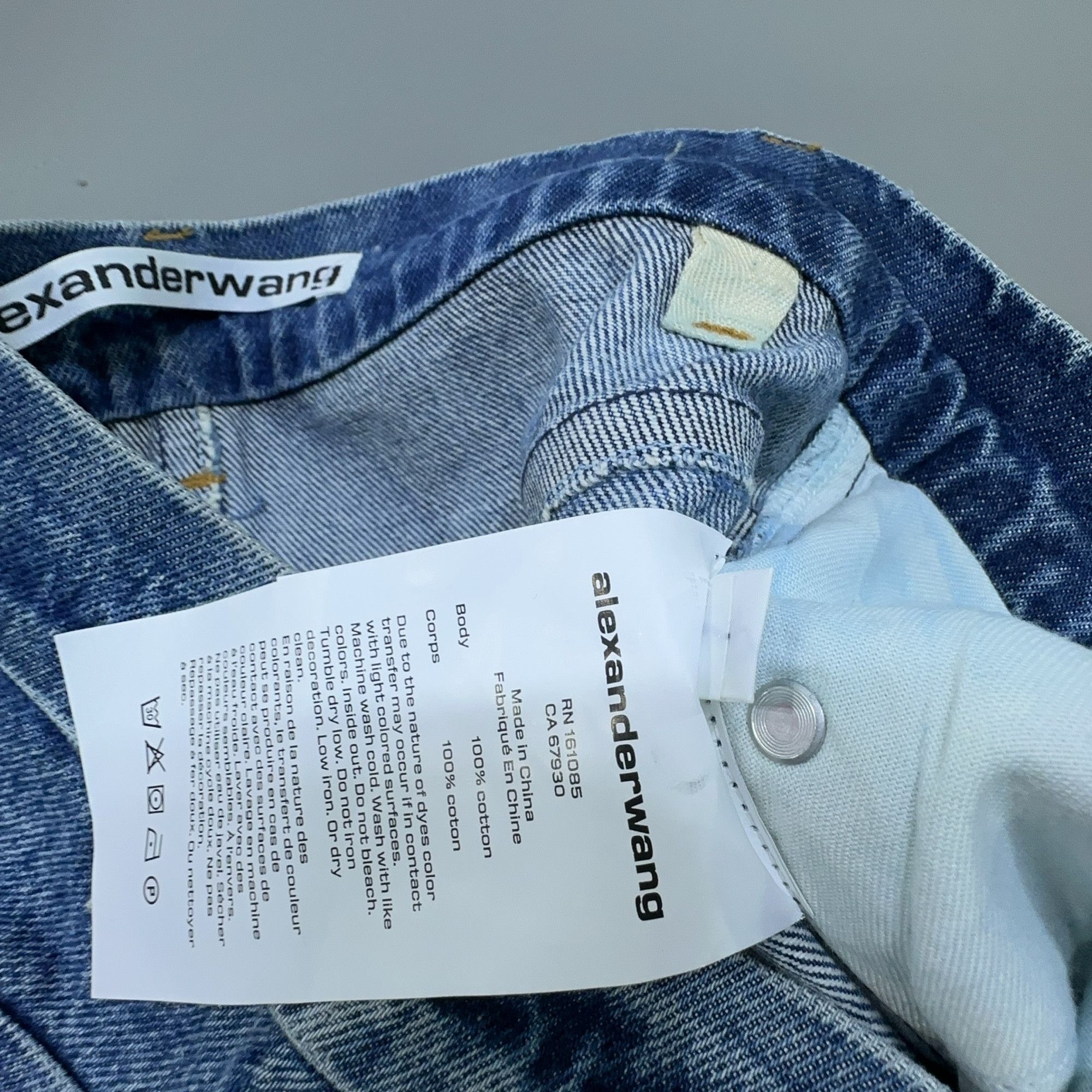 Alexander Wang Alexander Wang Washed Jeans Size 25 Size 25" / US 0 / IT 36 - 4 Thumbnail