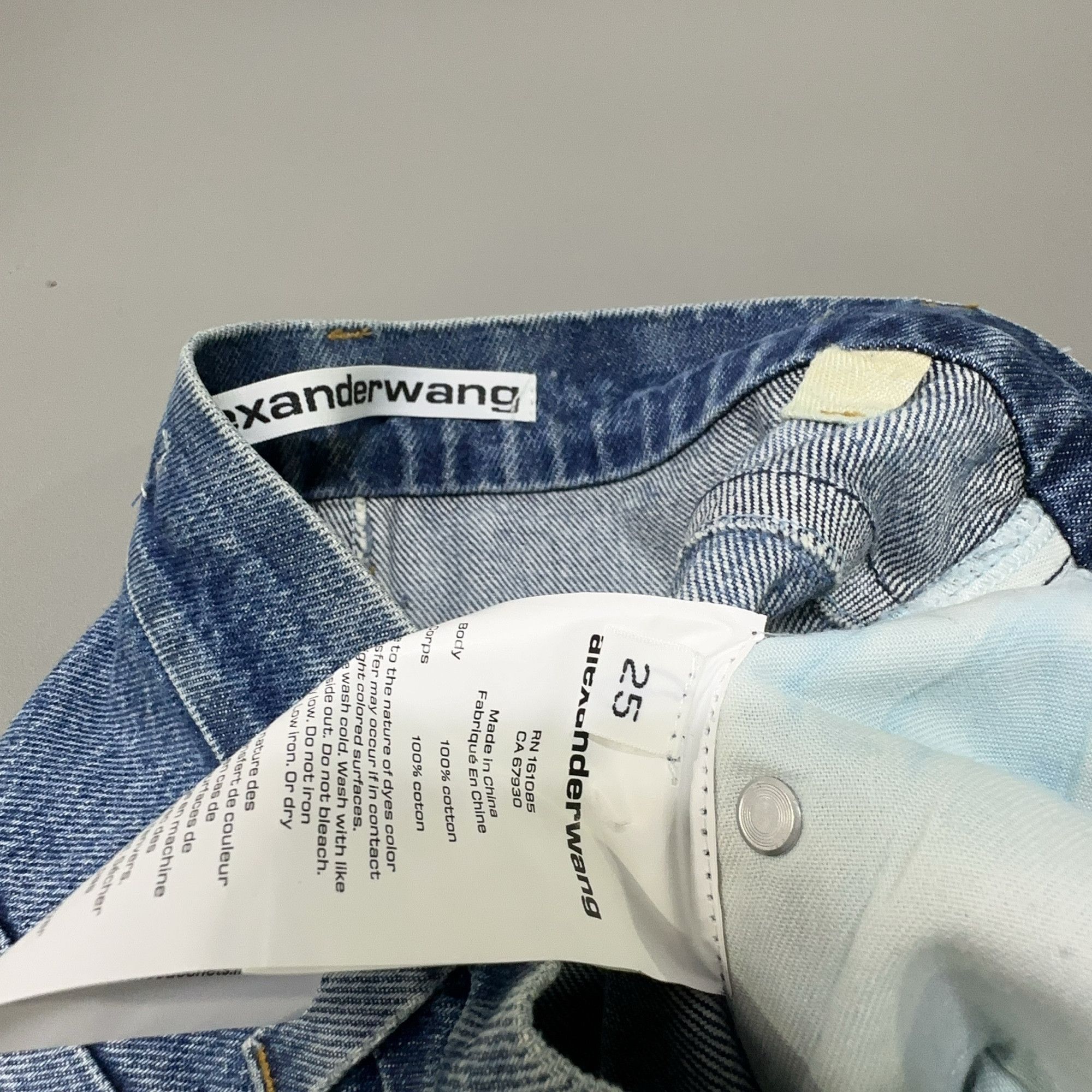 Alexander Wang Alexander Wang Washed Jeans Size 25 Size 25" / US 0 / IT 36 - 5 Thumbnail