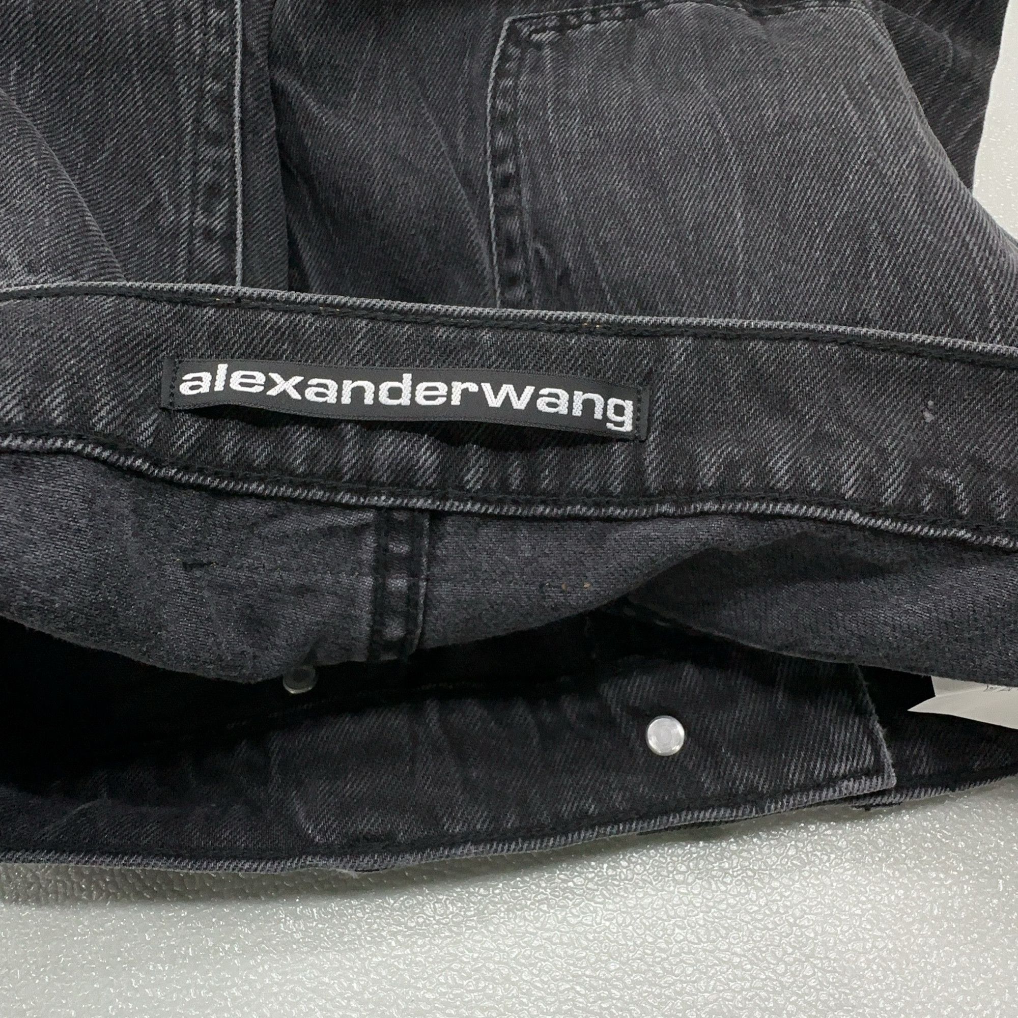 Alexander Wang Alexander Wang Washed Gray Jeans Size 25 Size 25" / US 0 / IT 36 - 5 Thumbnail