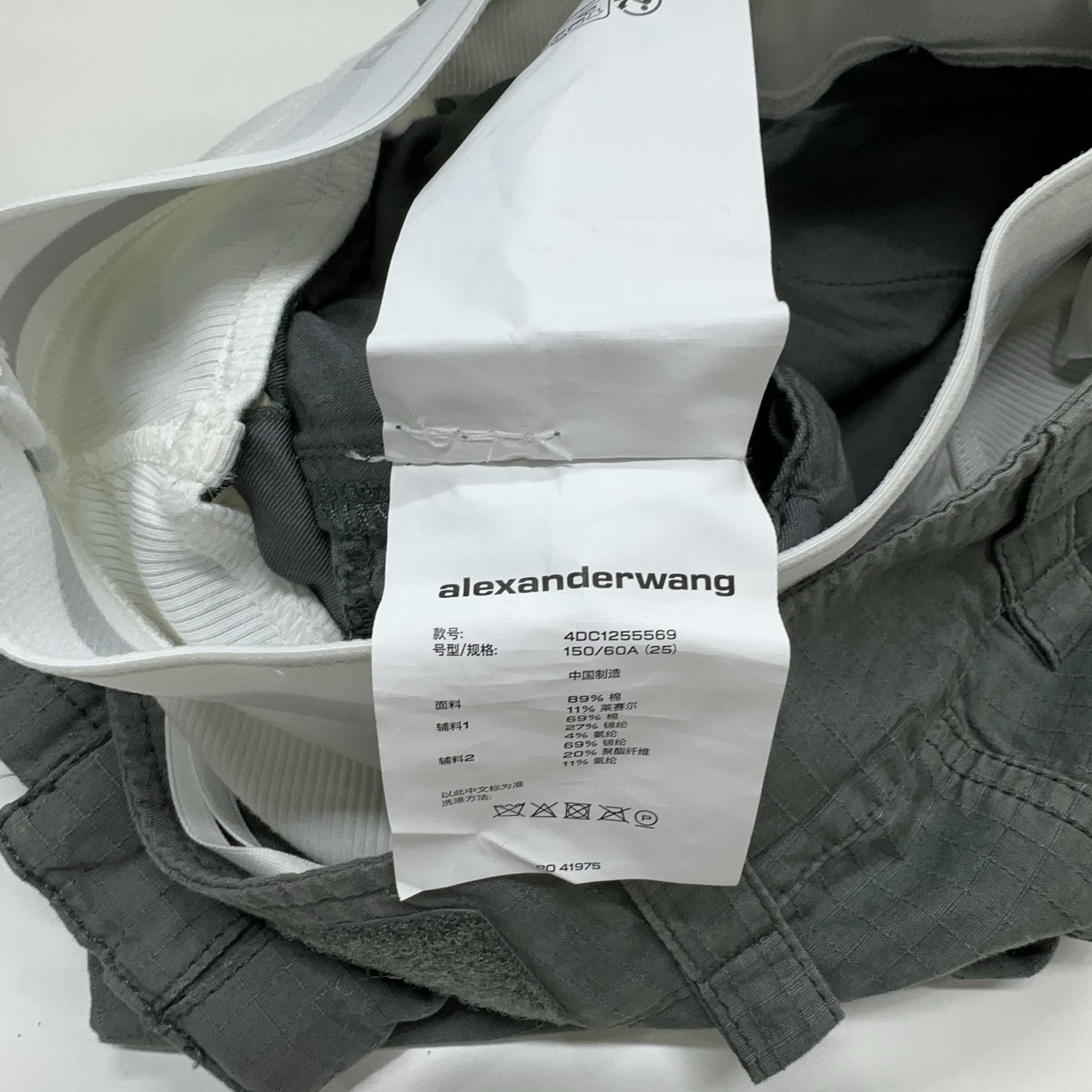 Alexander Wang Alexander Wang Cargo Mini Skirt Size 25 Size 25" / US 0 / IT 36 - 4 Thumbnail