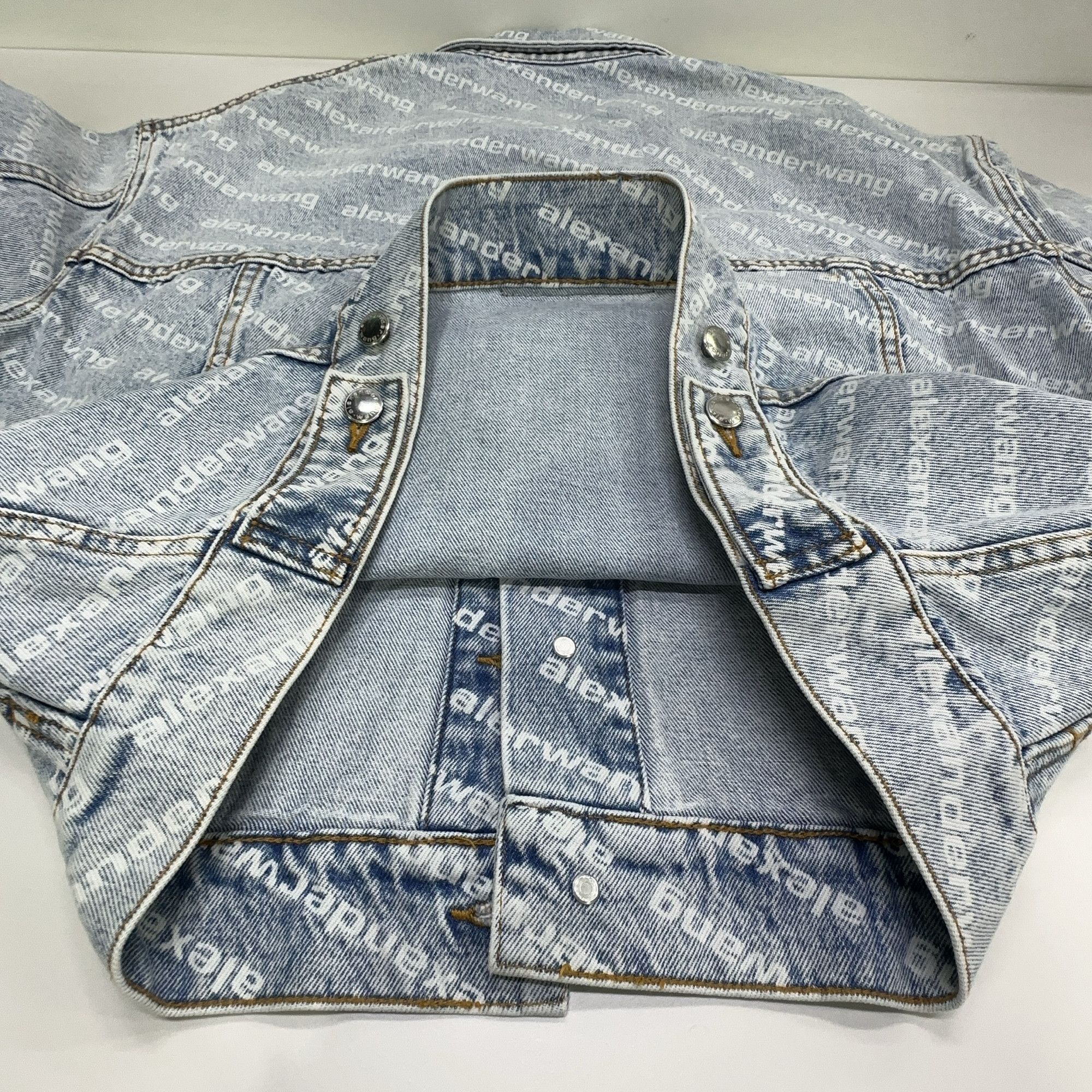 Alexander Wang Alexander Wang All-Over Print Denim Jacket Size S Size S / US 4 / IT 40 - 13 Thumbnail