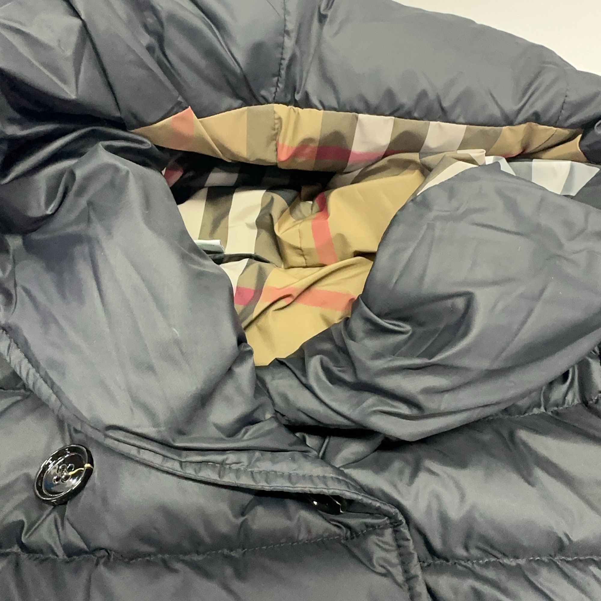 Burberry Burberry Check Lined Down Coat Size L Size L / US 10 / IT 46 - 10 Thumbnail