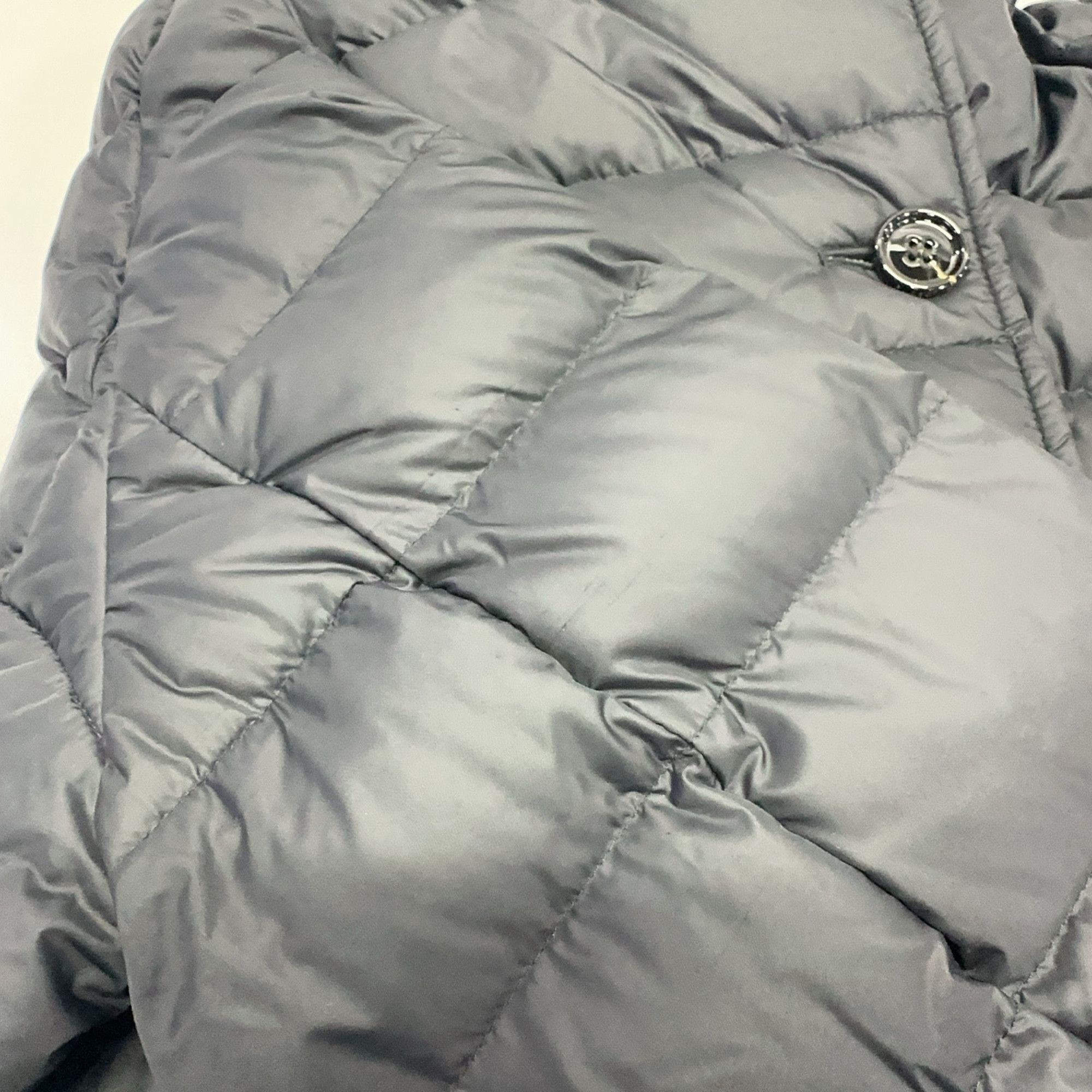 Burberry Burberry Check Lined Down Coat Size L Size L / US 10 / IT 46 - 8 Thumbnail