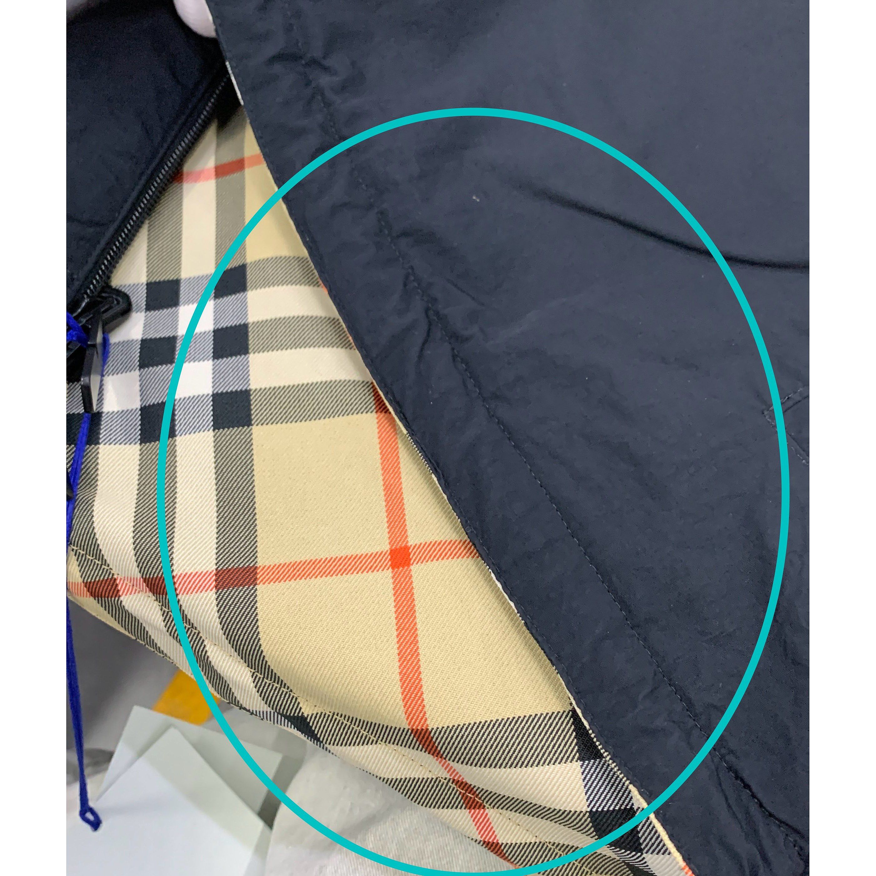 Burberry Burberry Reversible Check Hooded Jacket Size XL Size US XL / EU 56 / 4 - 4 Thumbnail