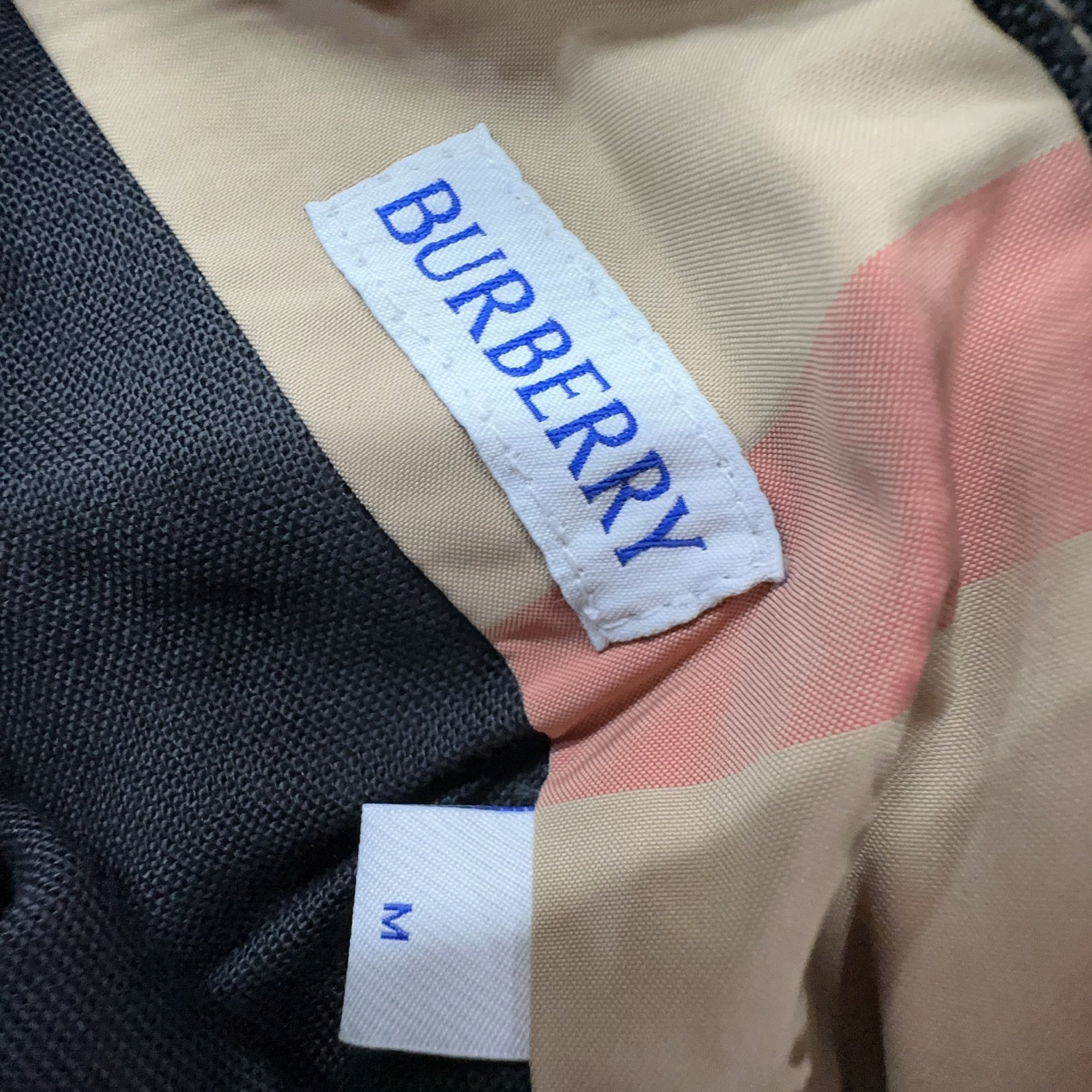 Burberry Burberry Reversible Check Down Jacket Size M Size US M / EU 48-50 / 2 - 5 Thumbnail