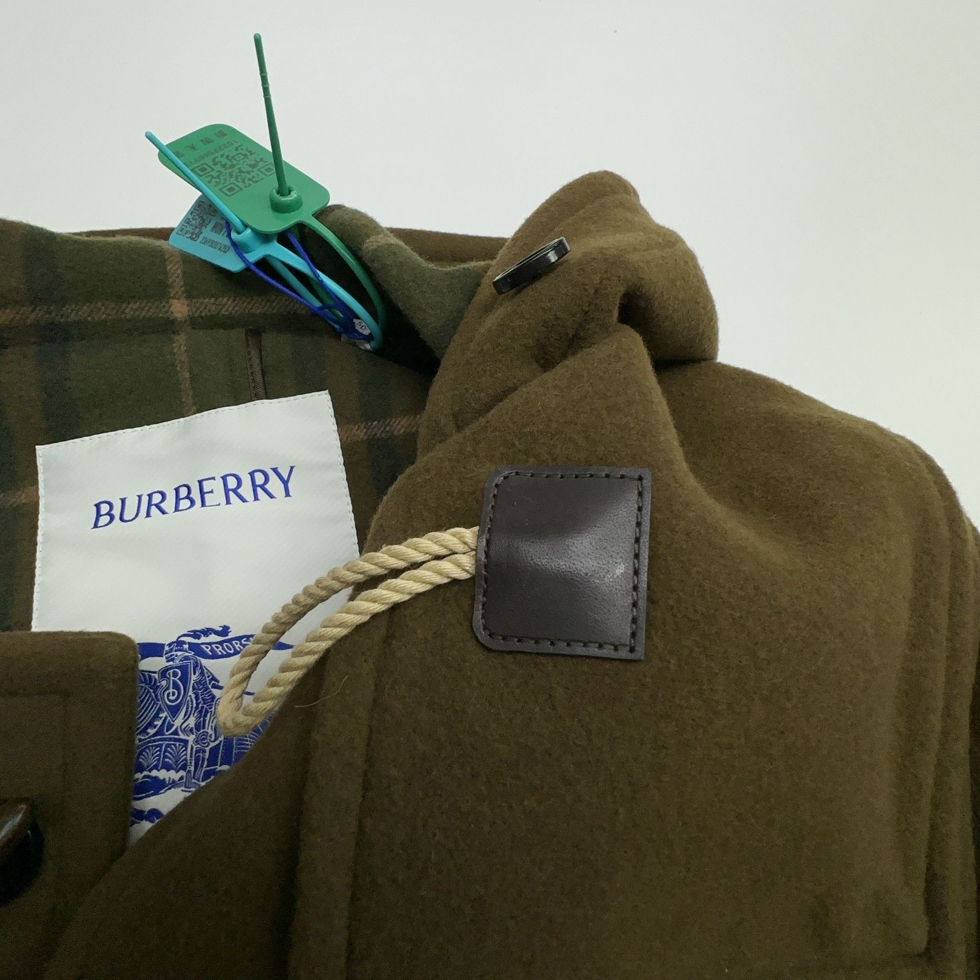 Burberry Burberry Wool Cashmere Duffle Coat Size 50 Size US M / EU 48-50 / 2 - 6 Thumbnail