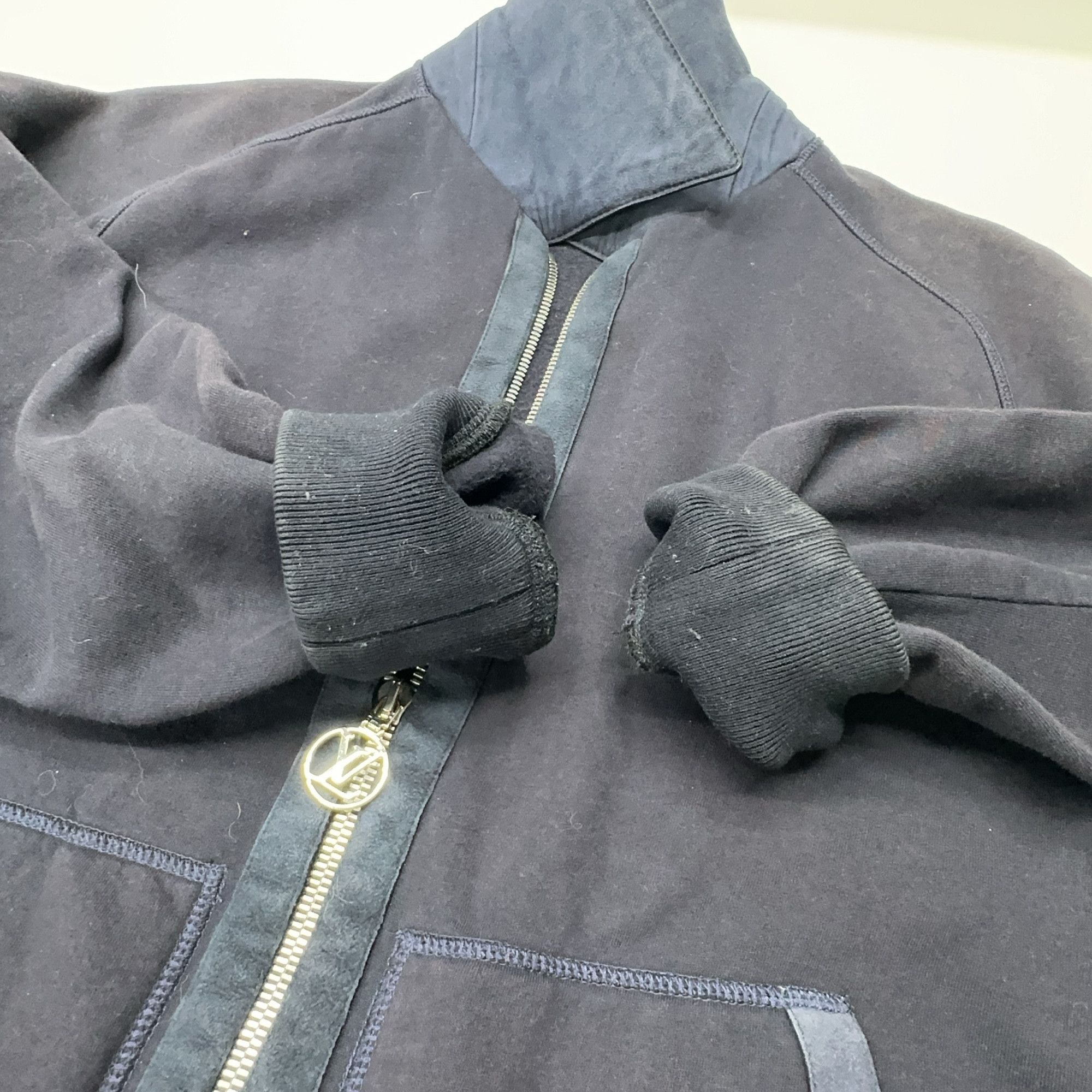Louis Vuitton Louis Vuitton Zip Jacket Size S Size US S / EU 44-46 / 1 - 7 Thumbnail