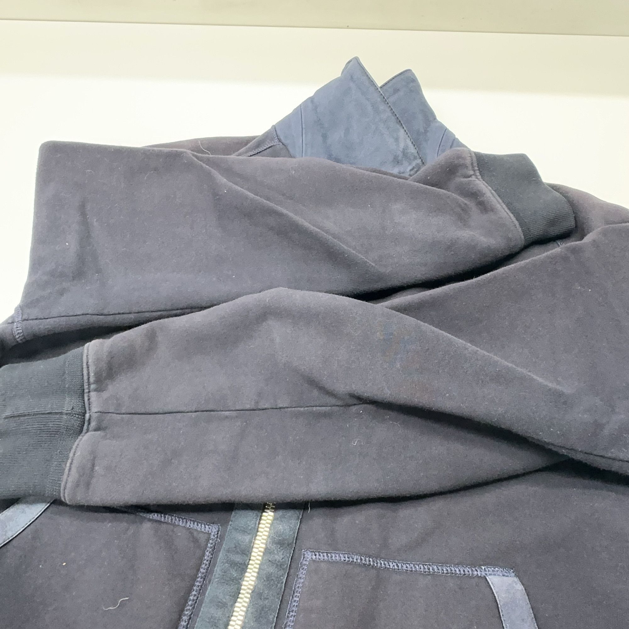Louis Vuitton Louis Vuitton Zip Jacket Size S Size US S / EU 44-46 / 1 - 6 Thumbnail