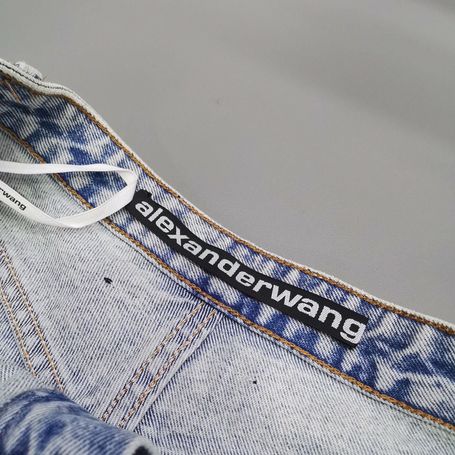 Alexander Wang Alexander Wang Crystal Stripe Denim Shorts Size 24 Size 24" / US 00 / IT 34 - 3 Thumbnail