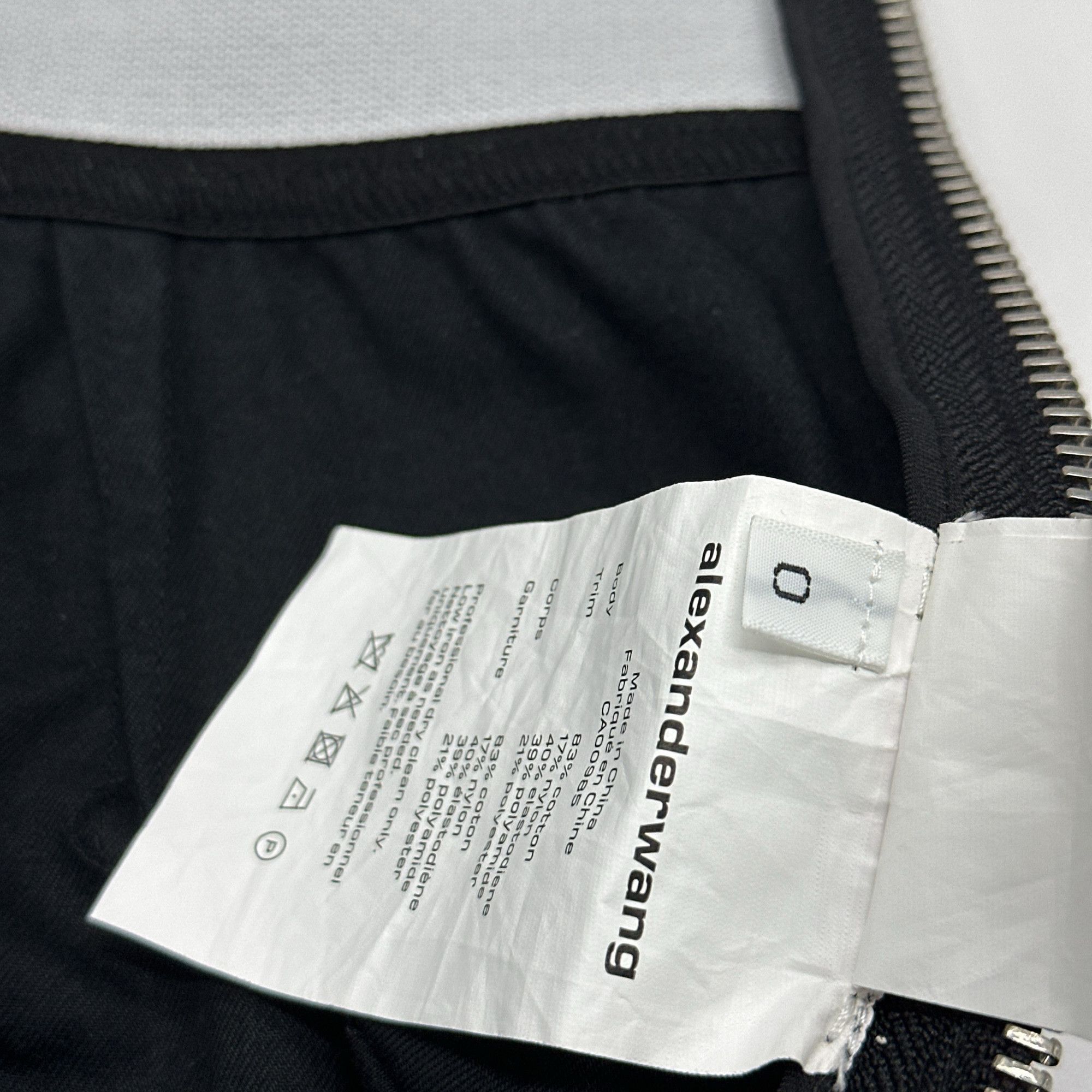 Alexander Wang Alexander Wang Logo Waistband Shorts Size 0 Size 25" / US 0 / IT 36 - 3 Thumbnail