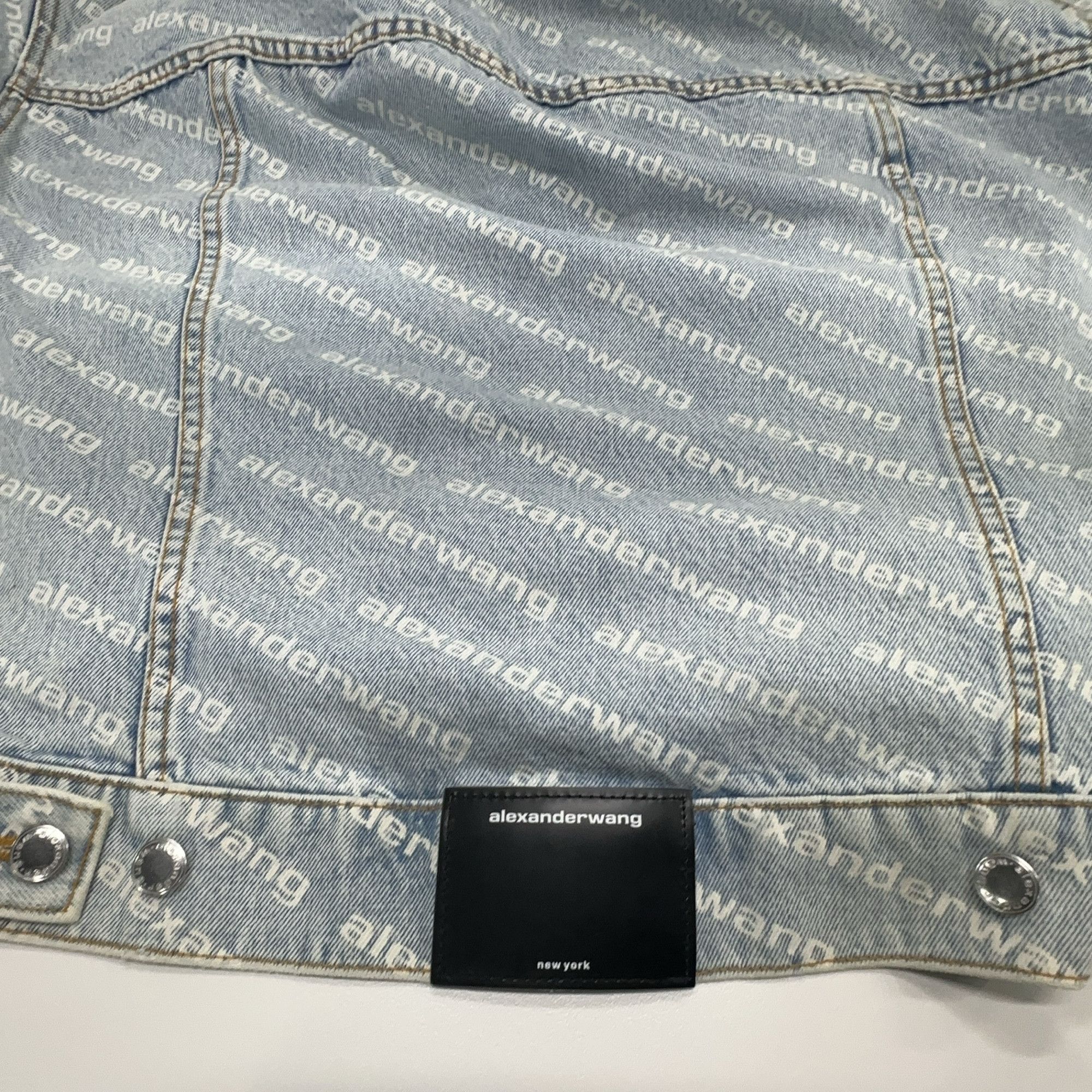 Alexander Wang Alexander Wang Logo Print Denim Jacket Size XS Size XS / US 0-2 / IT 36-38 - 8 Thumbnail