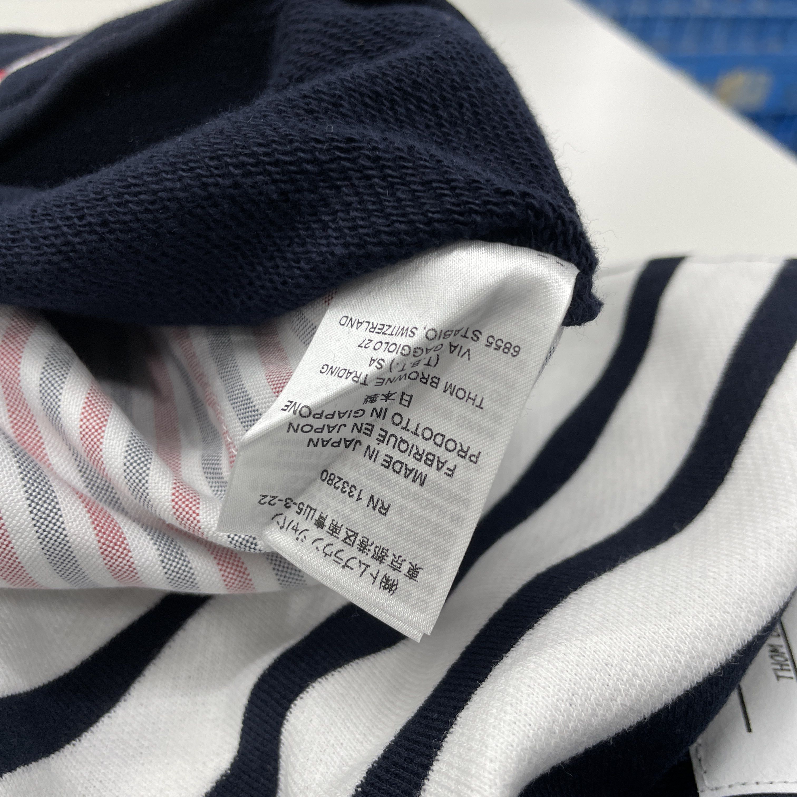 Thom Browne THOM BROWNE 4-Bar Sweat Shorts Size 2 Size US 32 / EU 48 - 4 Thumbnail