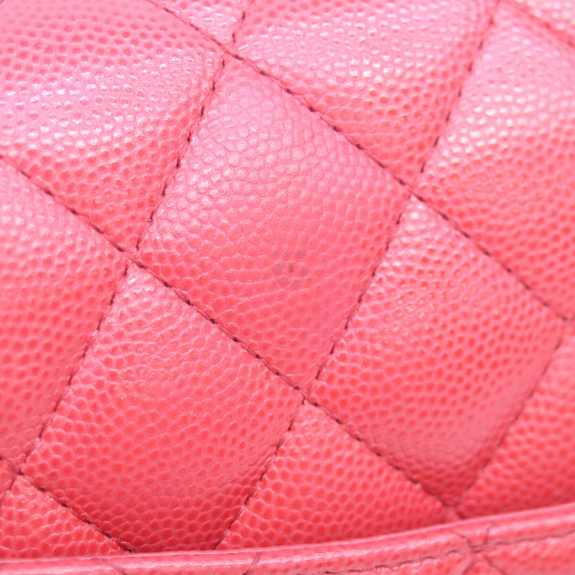 Chanel CHANEL A01113 Caviar Matelassé 23 Shoulder Bag, Red with Gold Hardware, Women's Size ONE SIZE - 7 Thumbnail