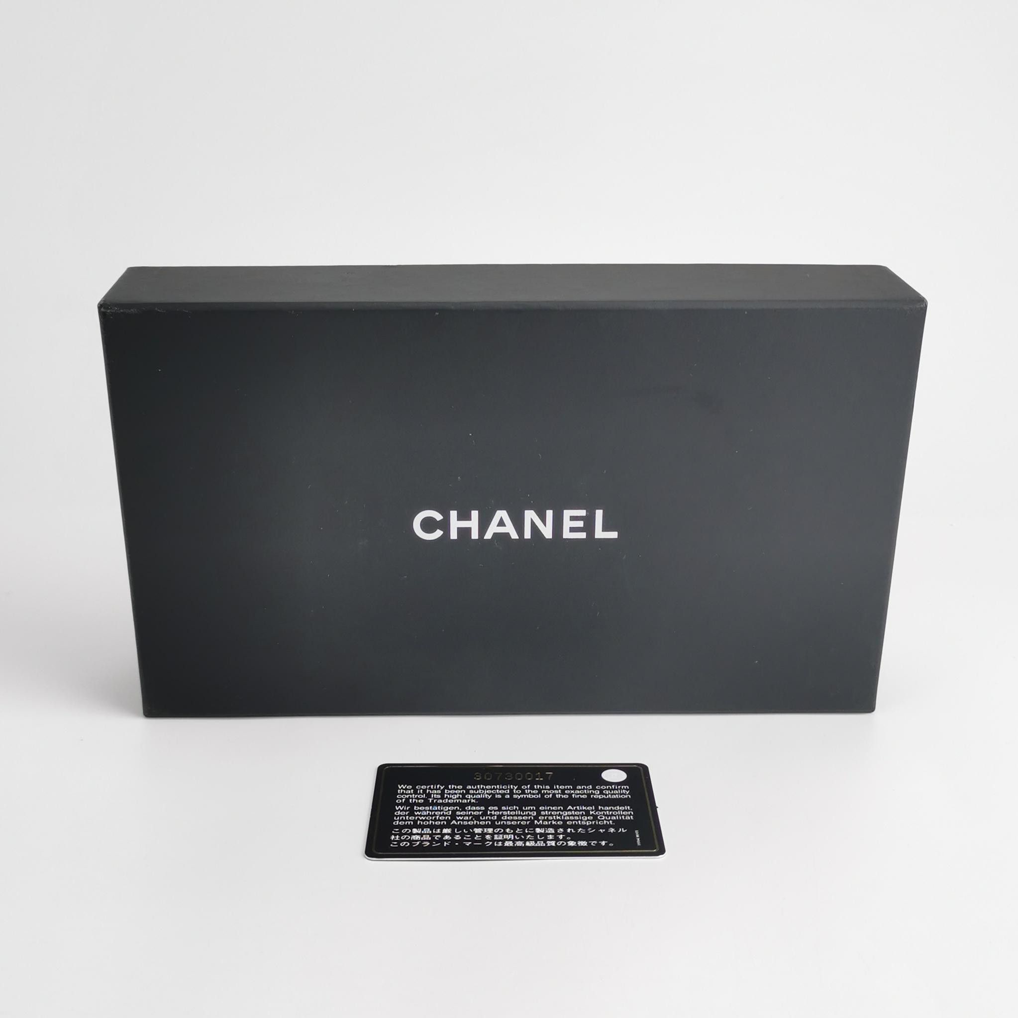 Chanel Chanel Women os Crossbody Bags Size ONE SIZE - 9 Thumbnail