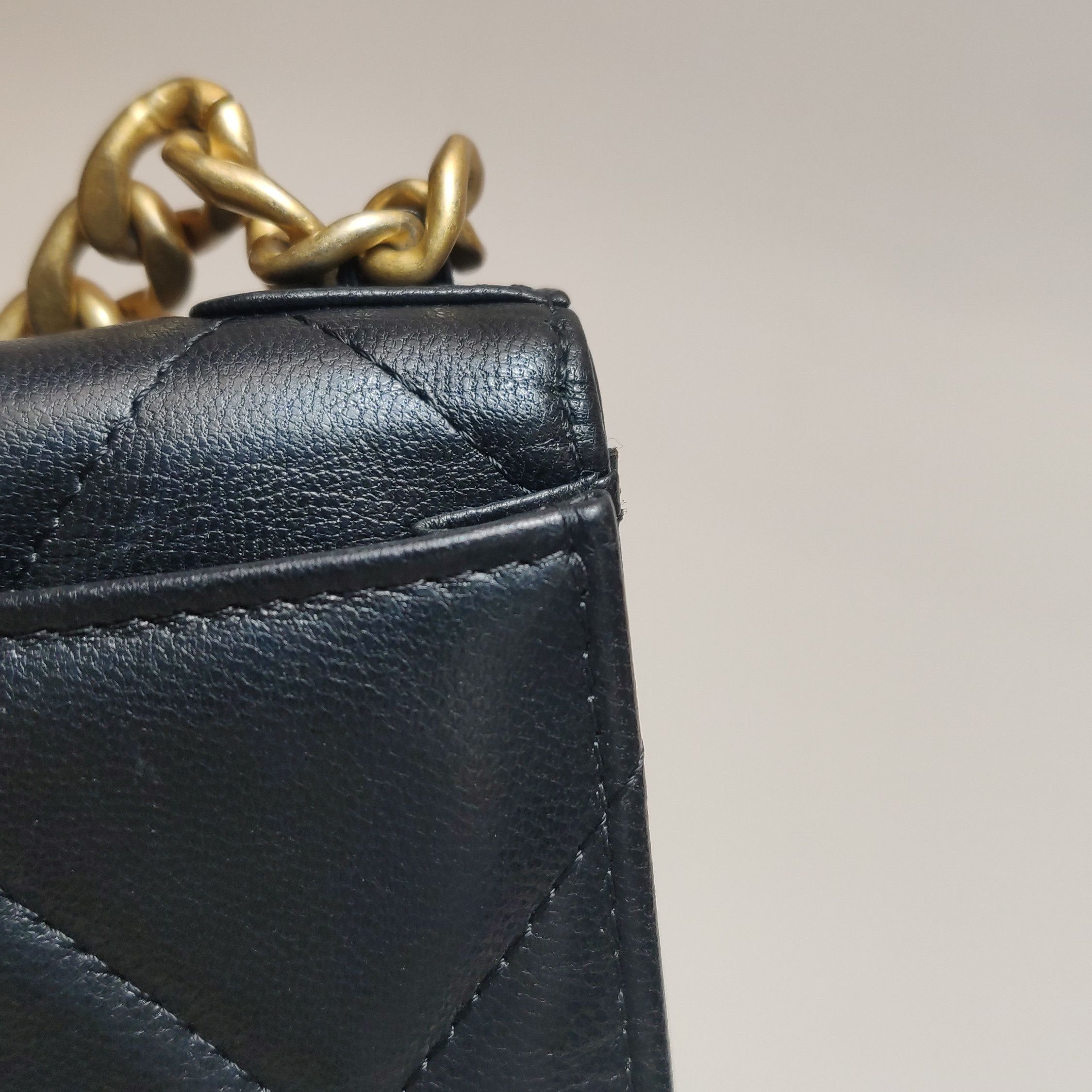 Chanel Chanel Women os Crossbody Bags Size ONE SIZE - 20 Thumbnail