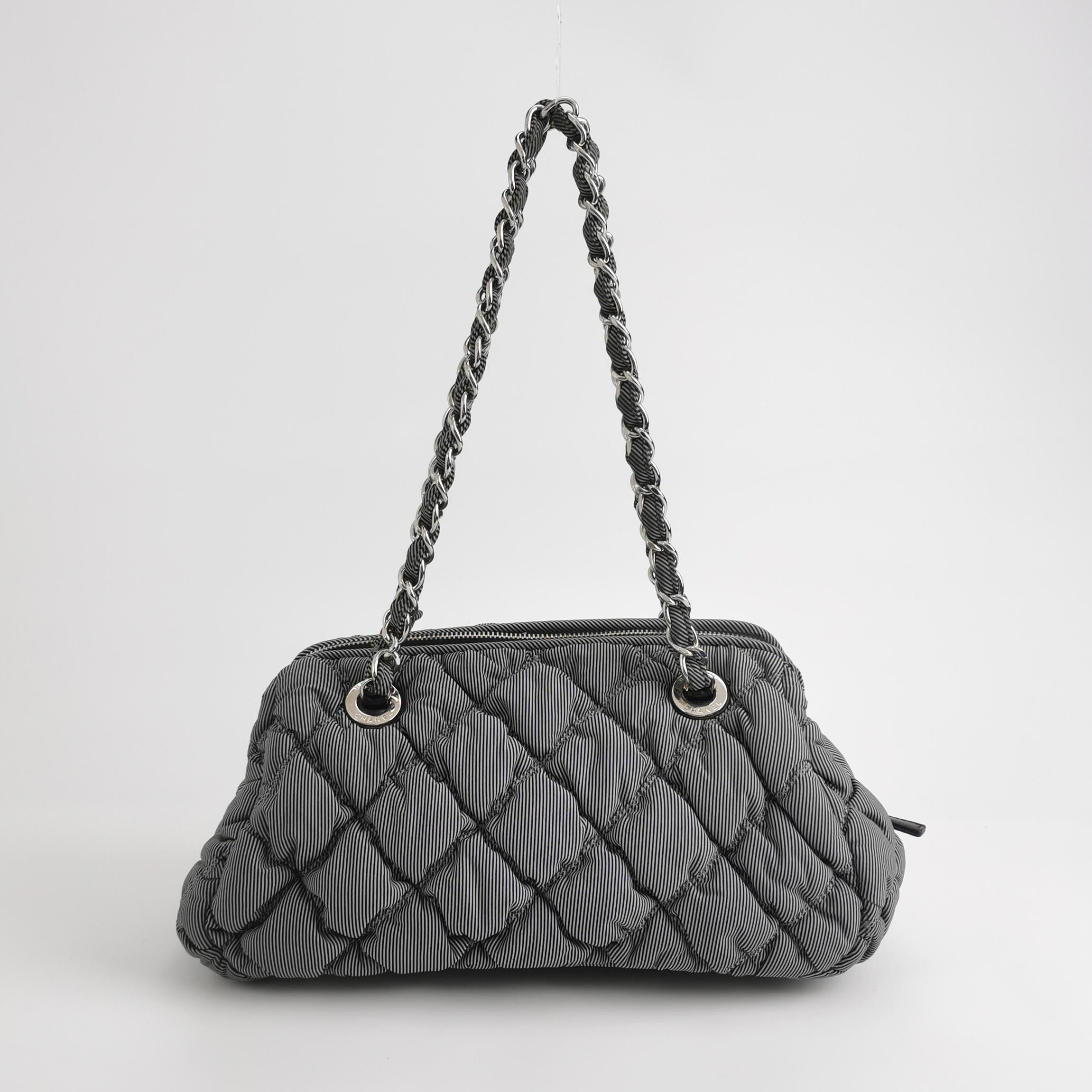 Chanel Chanel Women os Shoulder Bags Size ONE SIZE - 5 Thumbnail
