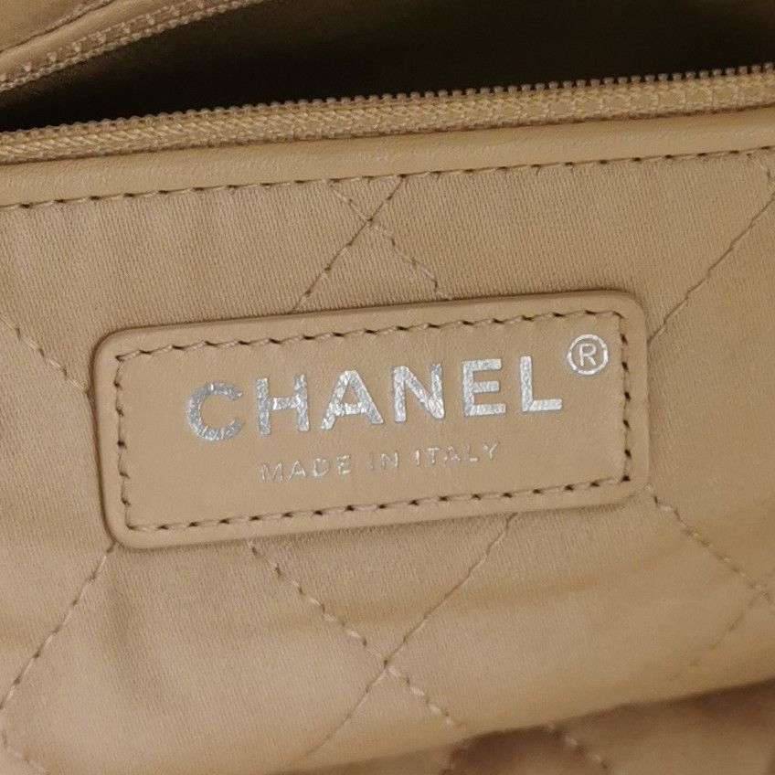 Chanel Chanel Women os Shoulder Bags Size ONE SIZE - 8 Thumbnail