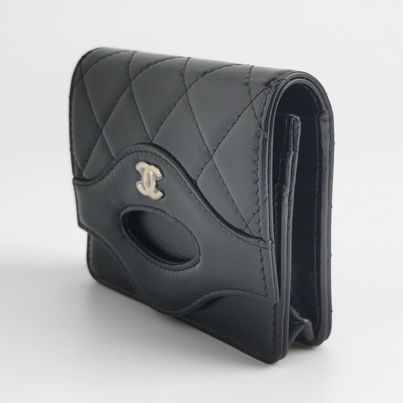 Chanel Chanel Women os Wallets Size ONE SIZE - 2 Thumbnail