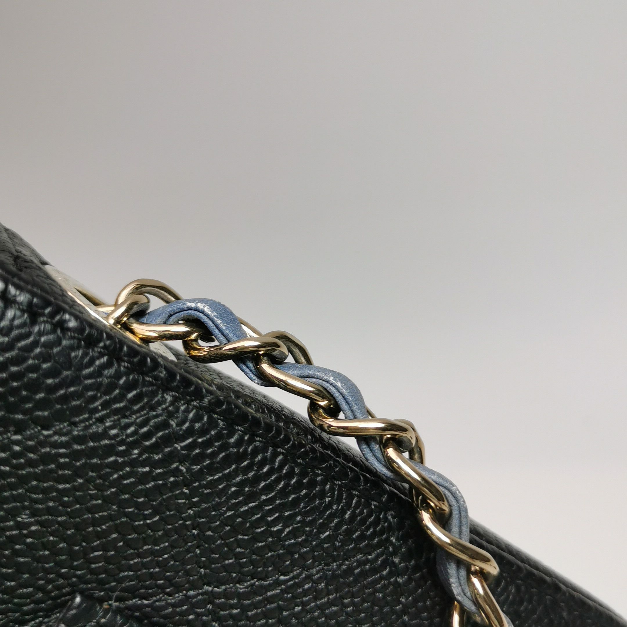 Chanel Chanel Women os Shoulder Bags Size ONE SIZE - 13 Thumbnail