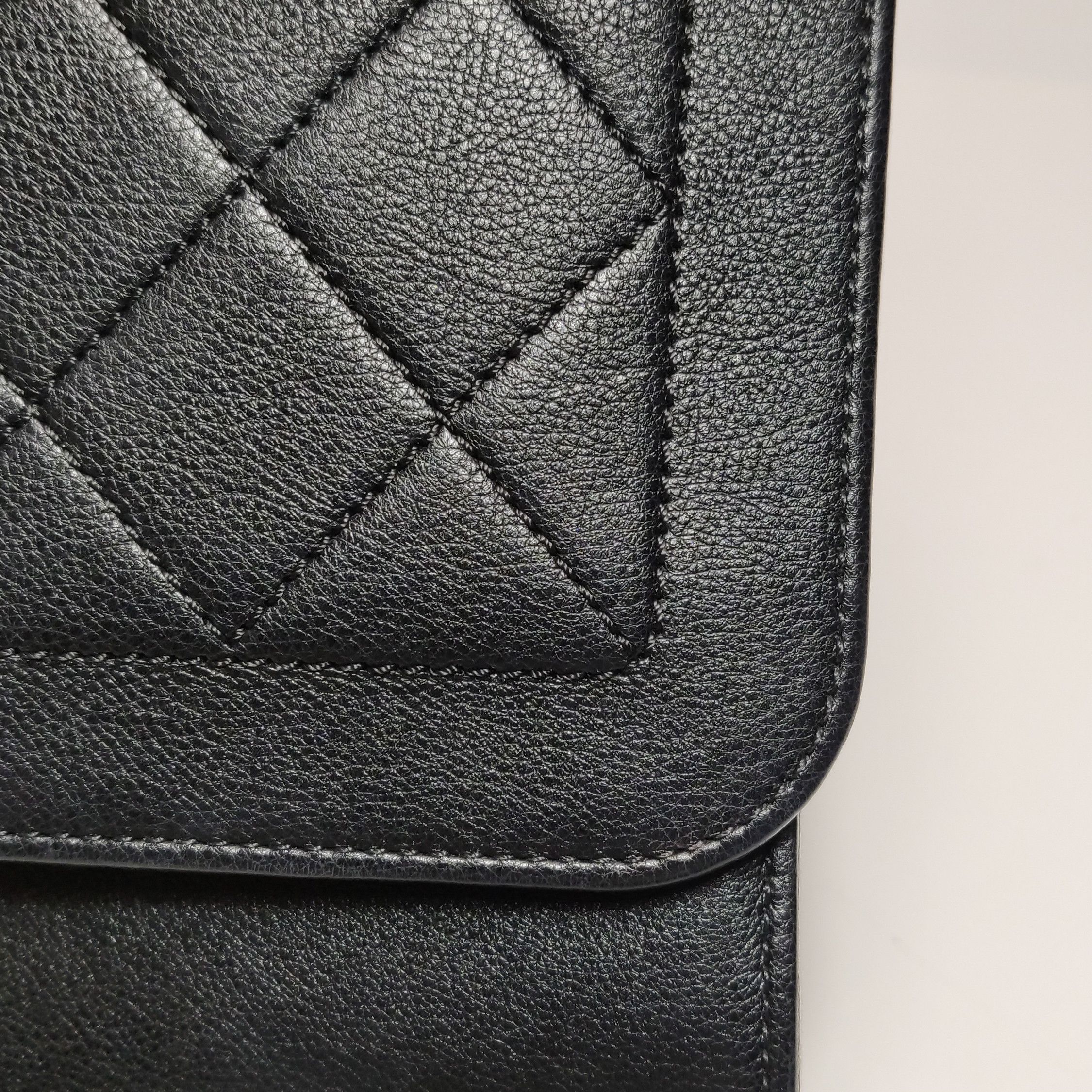 Chanel Chanel Women os Shoulder Bags Size ONE SIZE - 24 Thumbnail