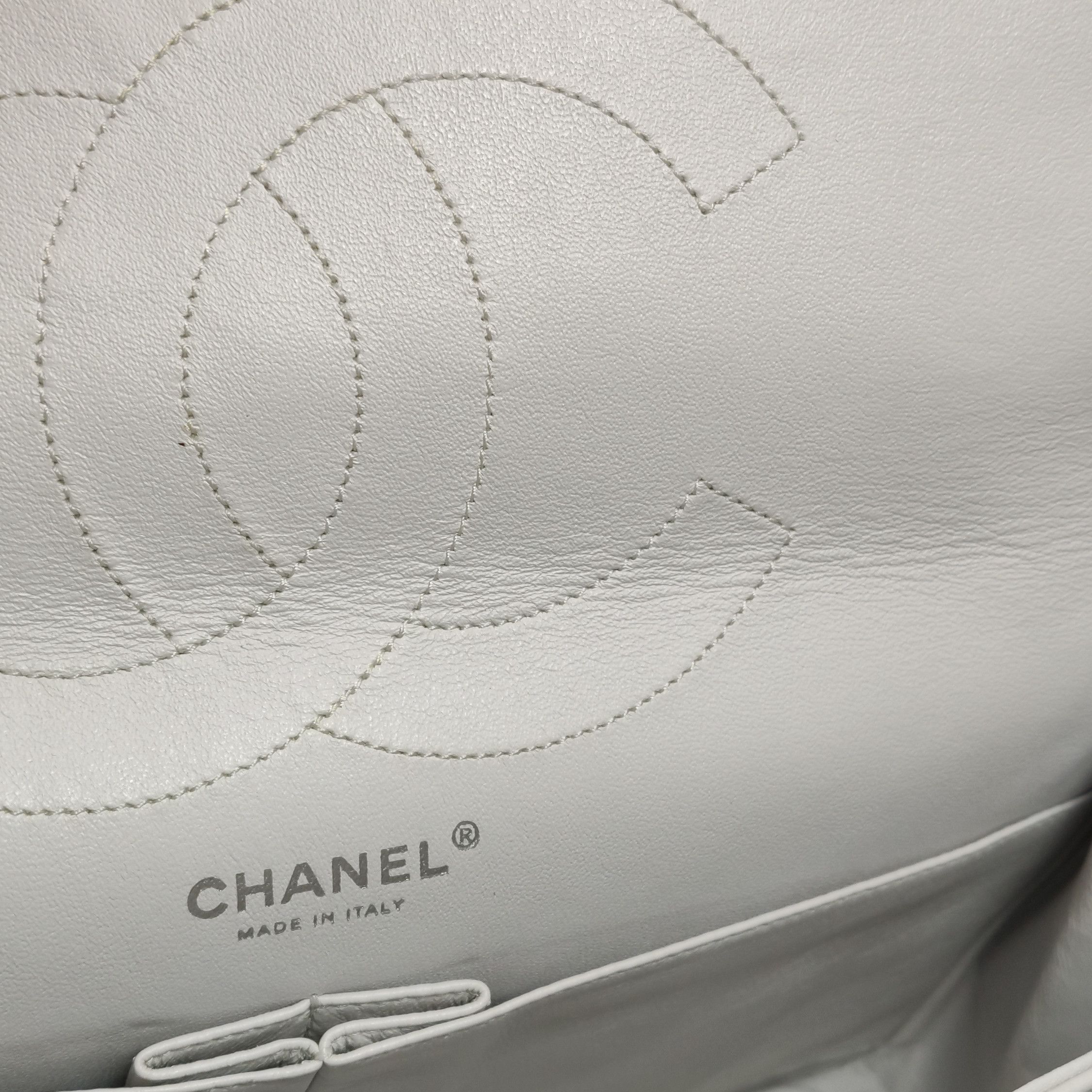 Chanel Chanel Women os Shoulder Bags Size ONE SIZE - 19 Thumbnail