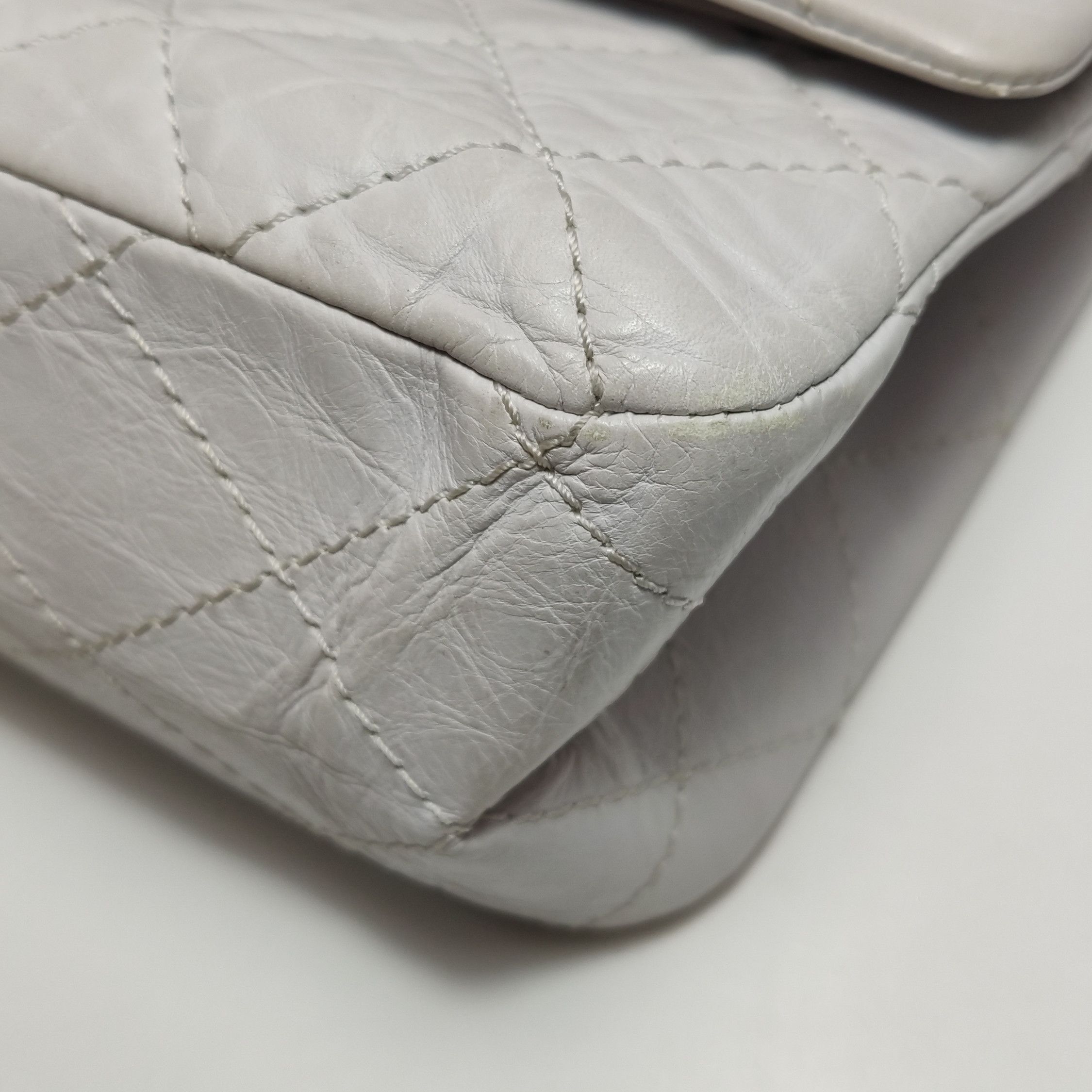 Chanel Chanel Women os Shoulder Bags Size ONE SIZE - 24 Thumbnail