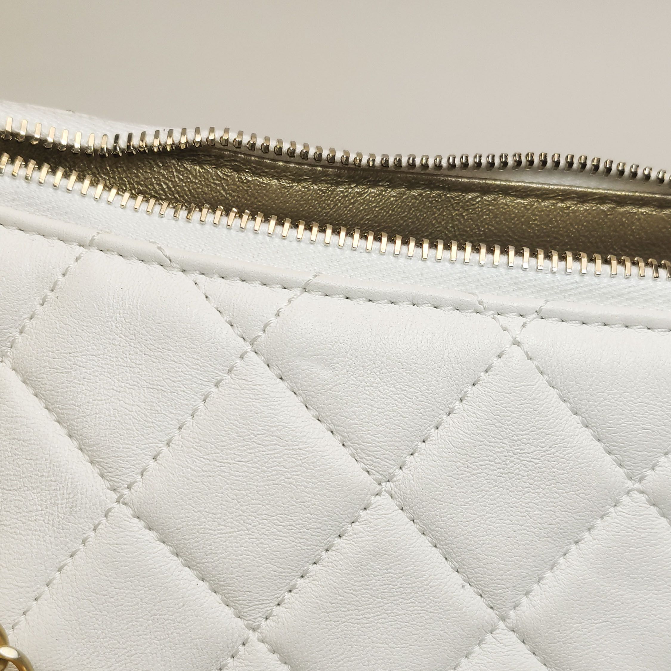 Chanel Chanel Women os Shoulder Bags Size ONE SIZE - 10 Thumbnail