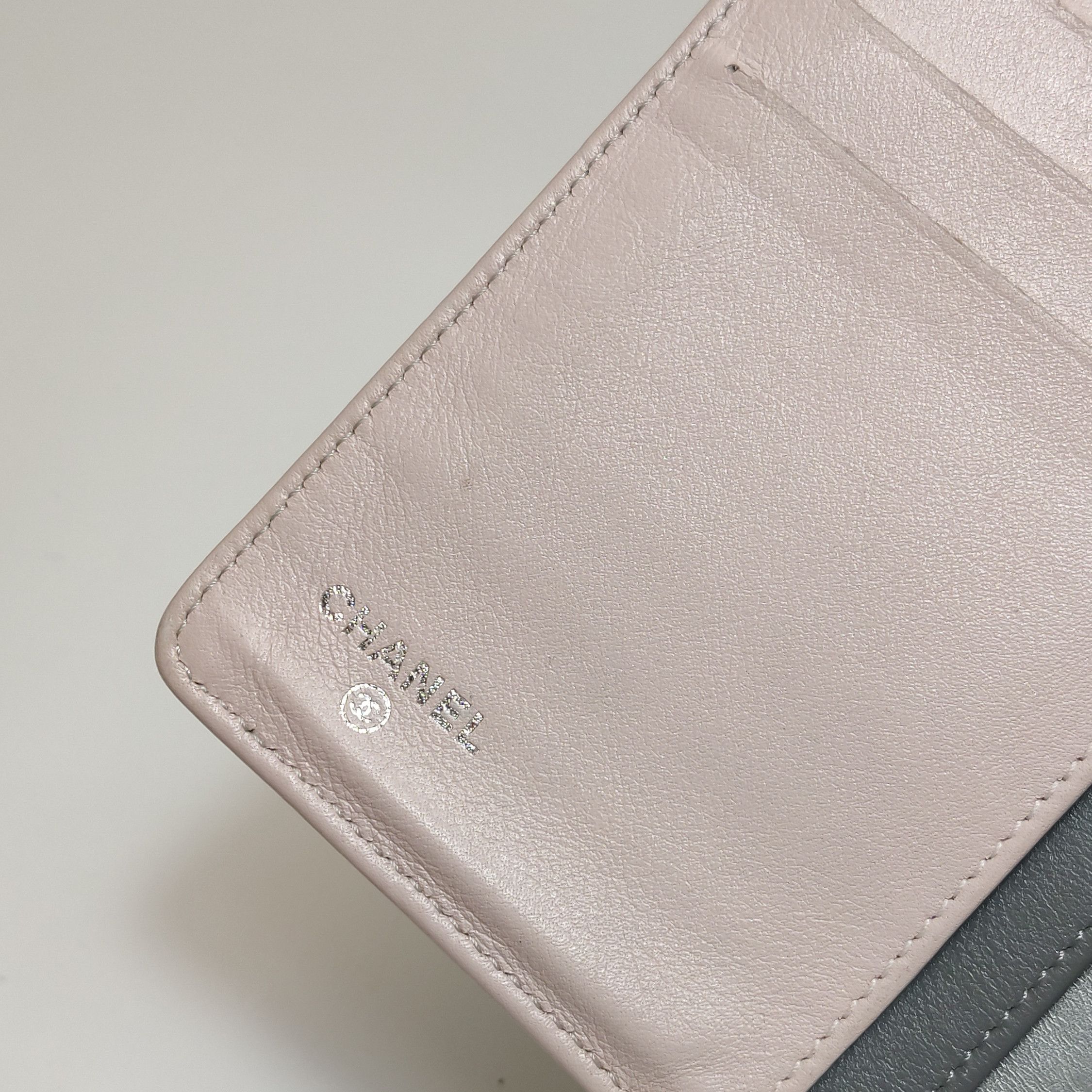 Chanel Chanel Women os Wallets Size ONE SIZE - 23 Thumbnail