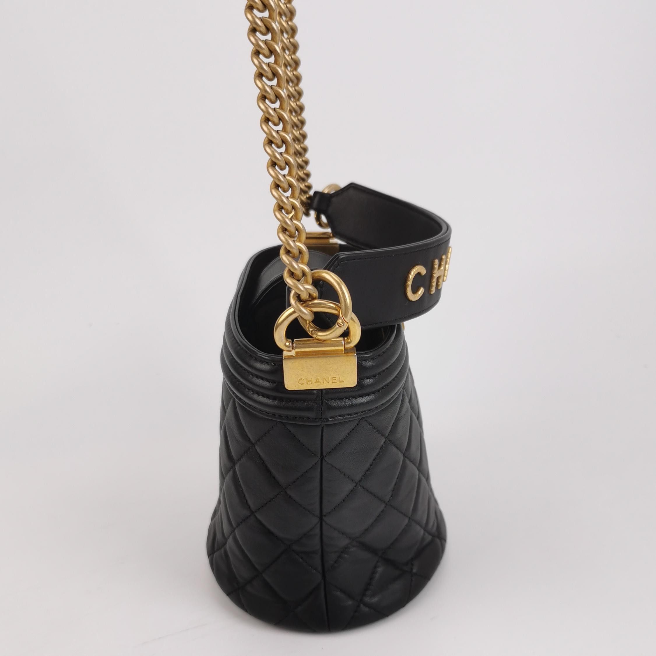 Chanel Chanel Women os Shoulder Bags Size ONE SIZE - 4 Thumbnail