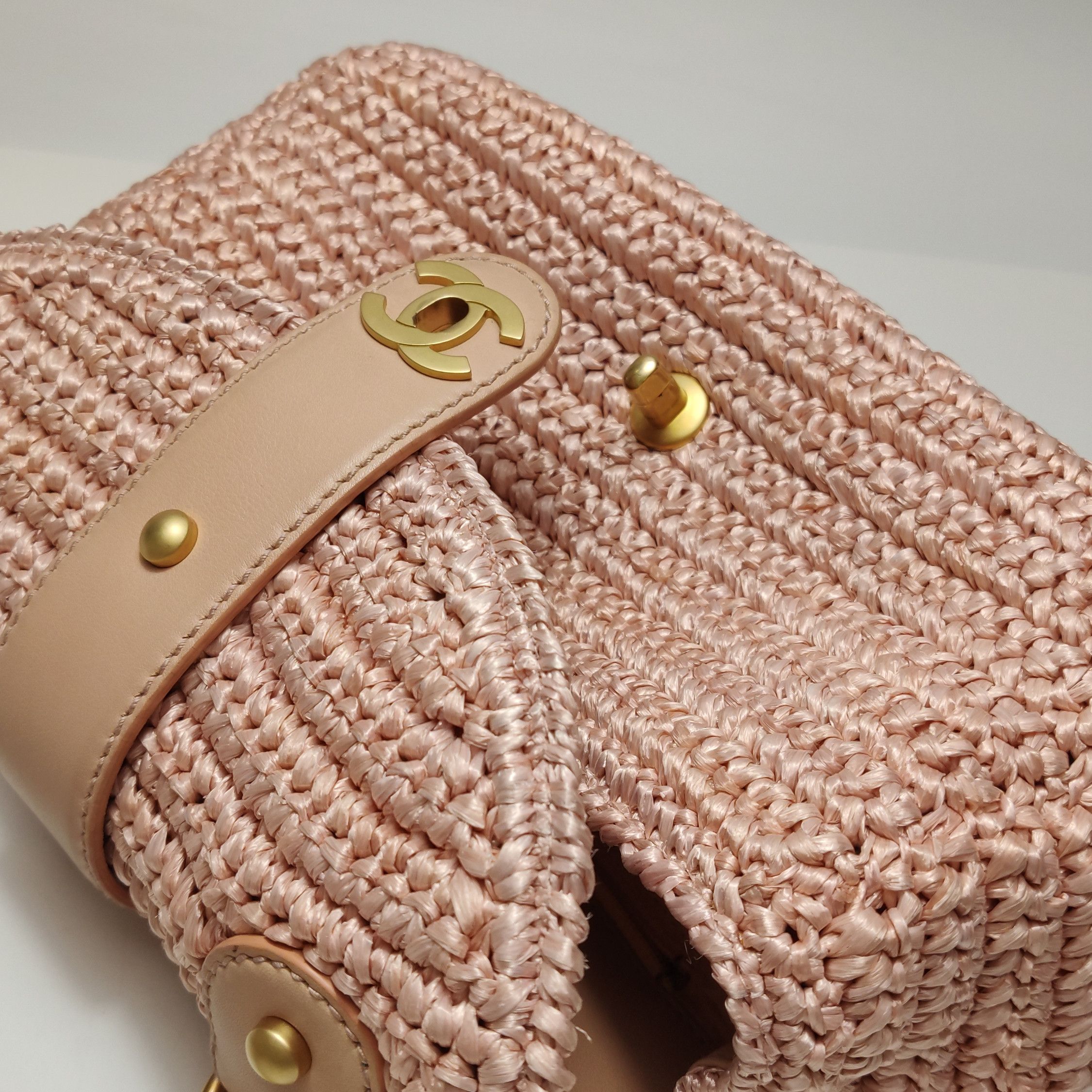 Chanel Chanel Women os Crossbody Bags Size ONE SIZE - 22 Thumbnail