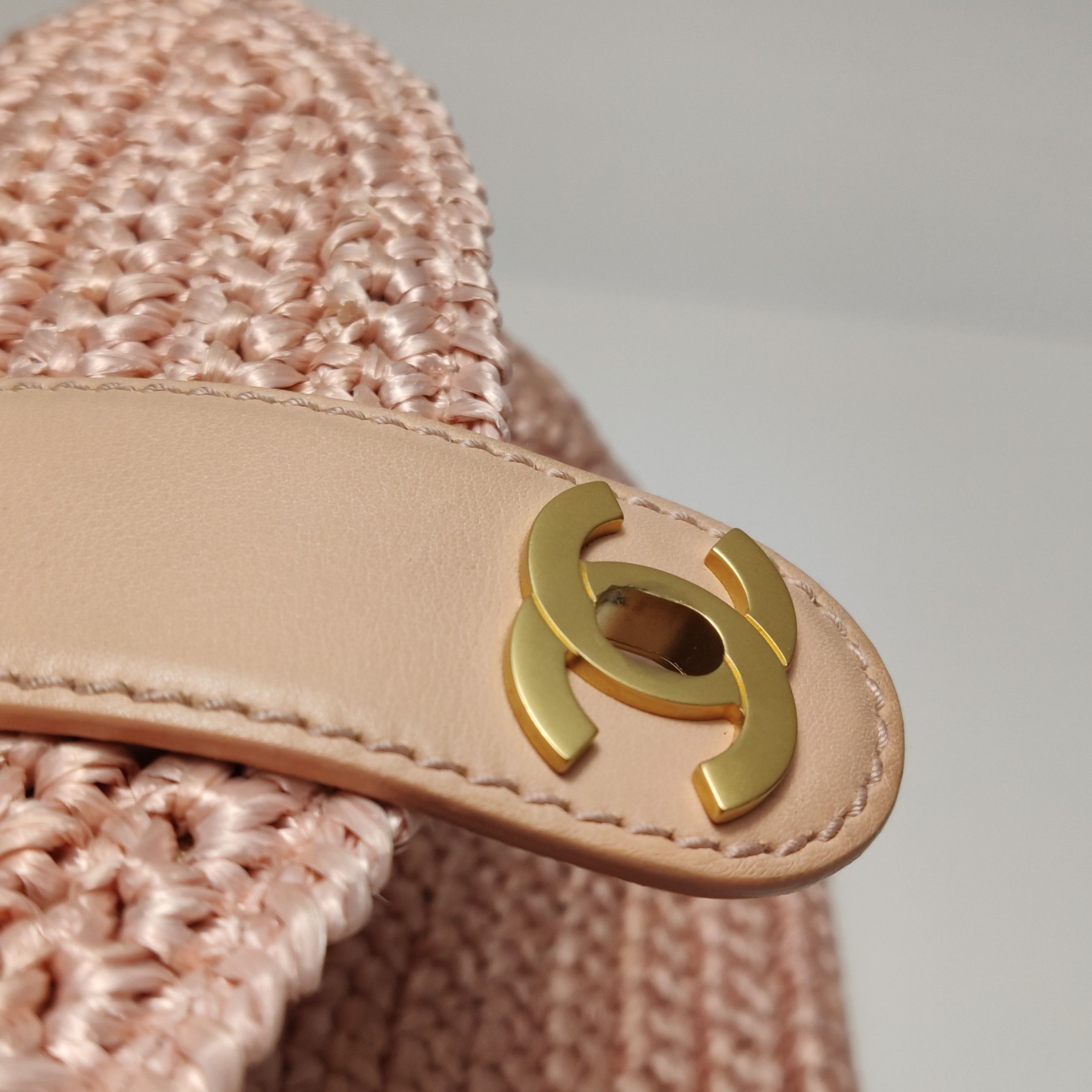Chanel Chanel Women os Crossbody Bags Size ONE SIZE - 13 Thumbnail