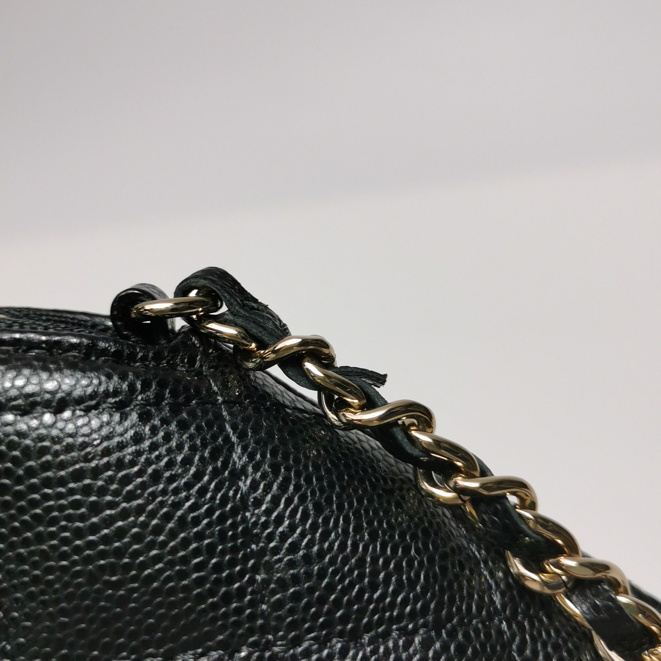 Chanel Chanel Women os Crossbody Bags Size ONE SIZE - 12 Thumbnail