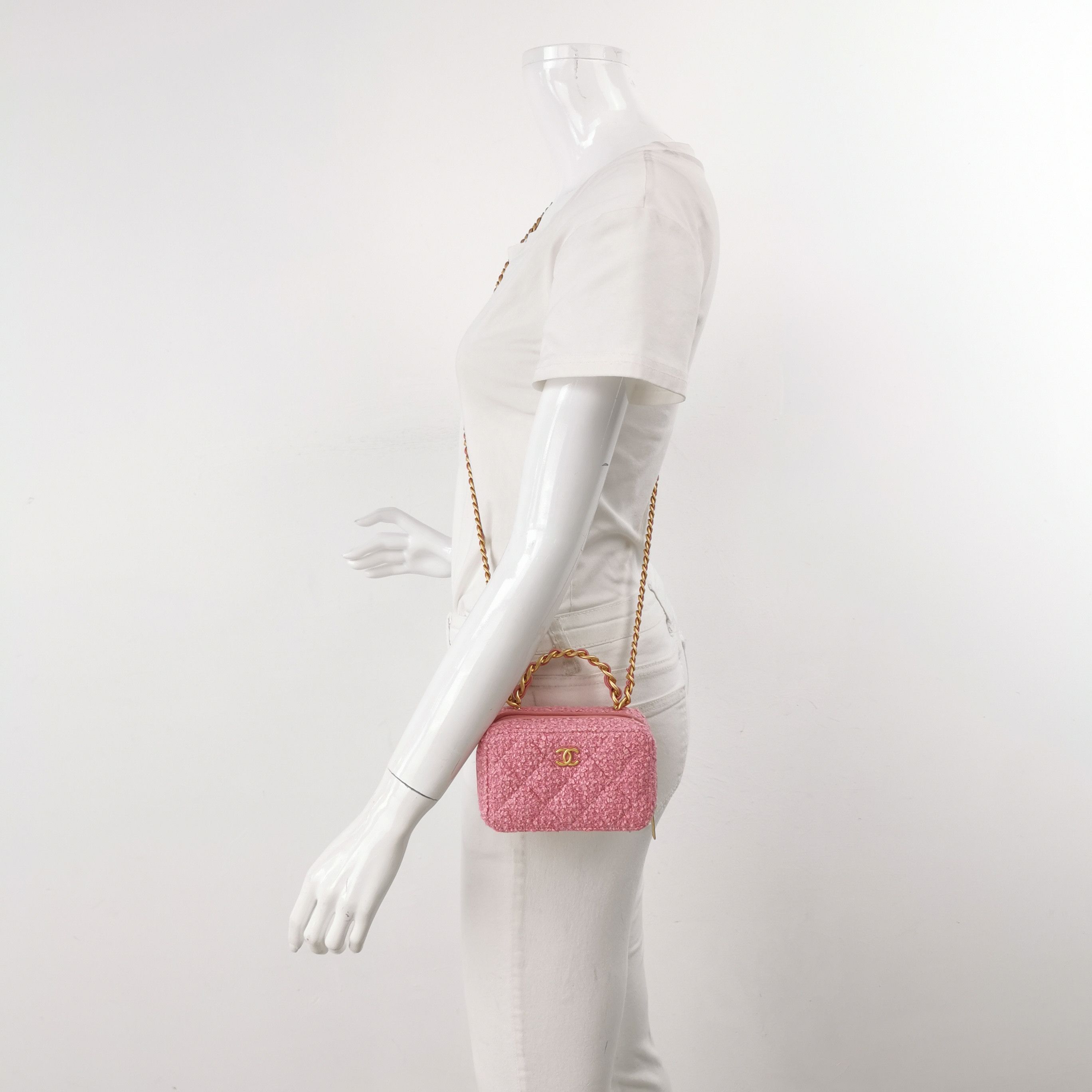 Chanel Chanel Women os Shoulder Bags Size ONE SIZE - 2 Thumbnail