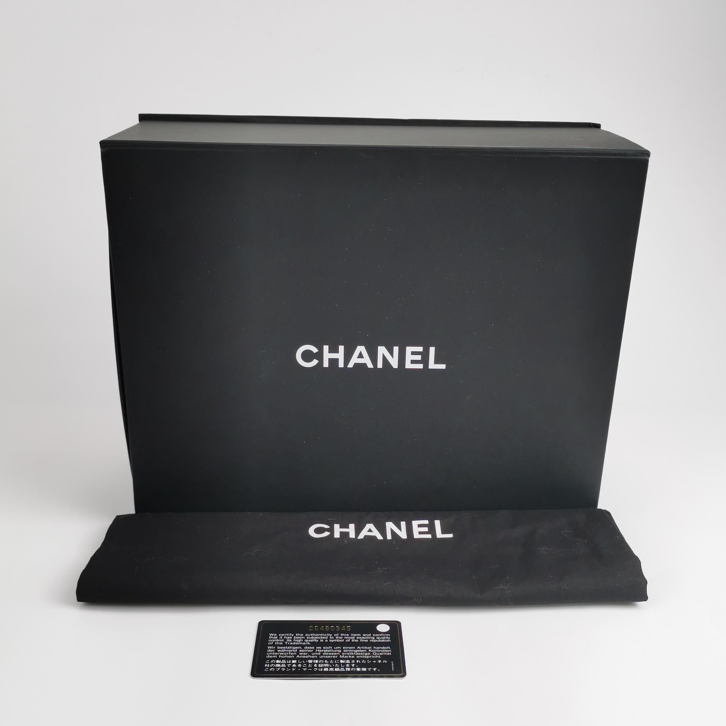 Chanel Chanel Women os Shoulder Bags Size ONE SIZE - 10 Thumbnail