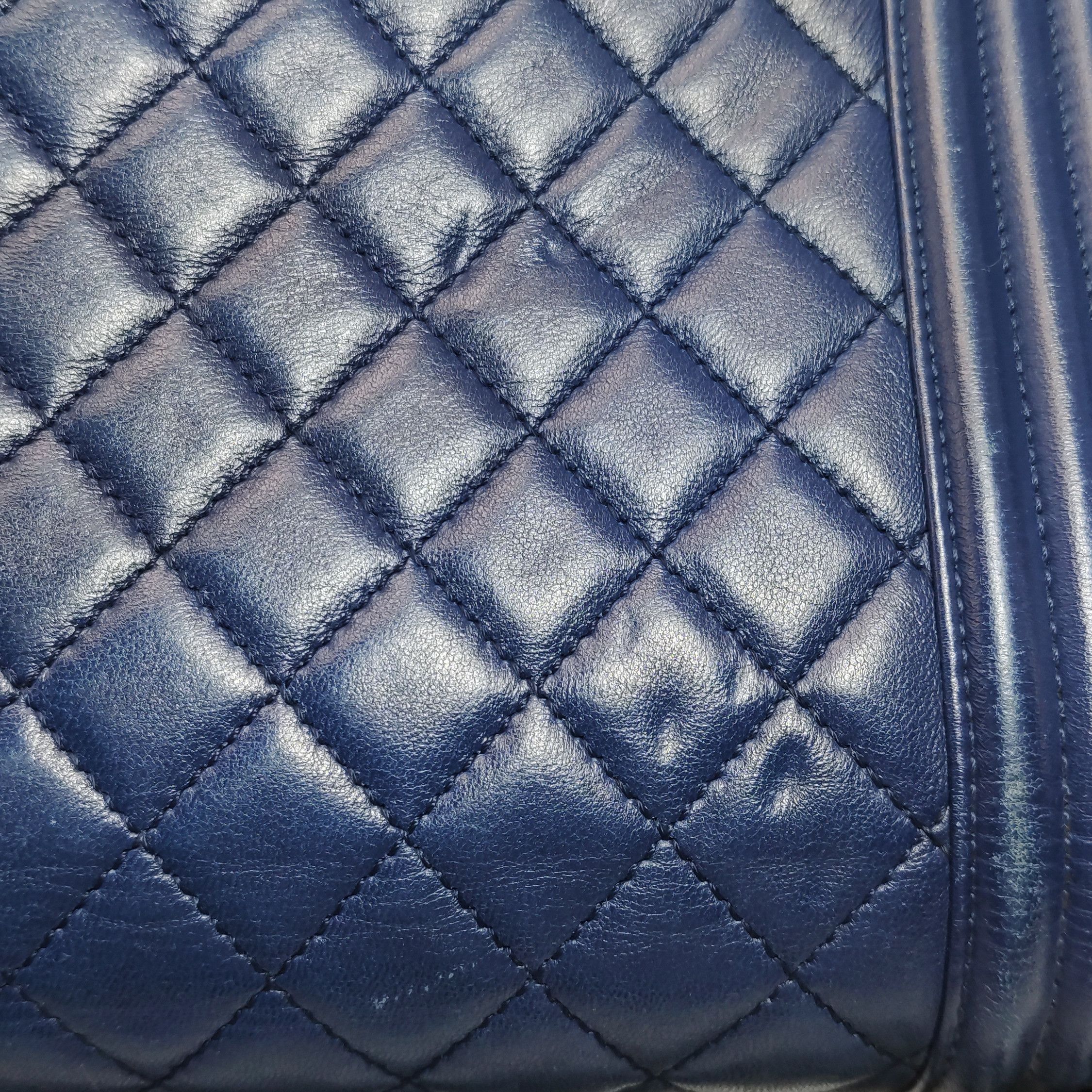 Chanel Chanel Women os Shoulder Bags Size ONE SIZE - 22 Thumbnail
