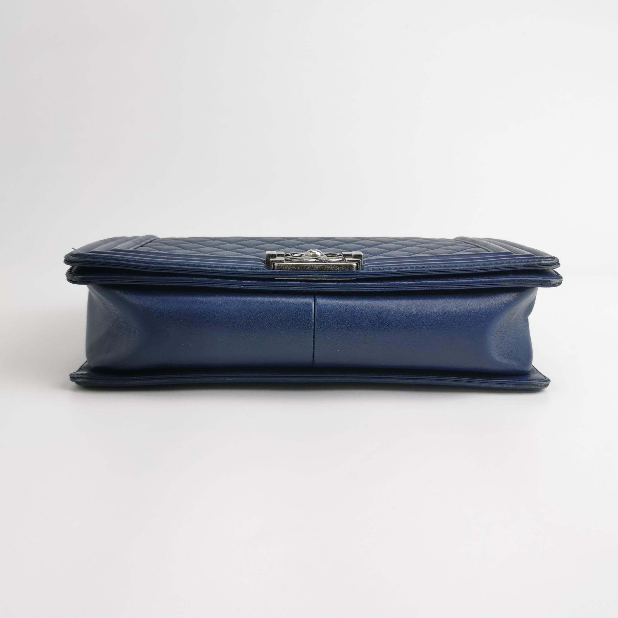 Chanel Chanel Women os Shoulder Bags Size ONE SIZE - 6 Thumbnail