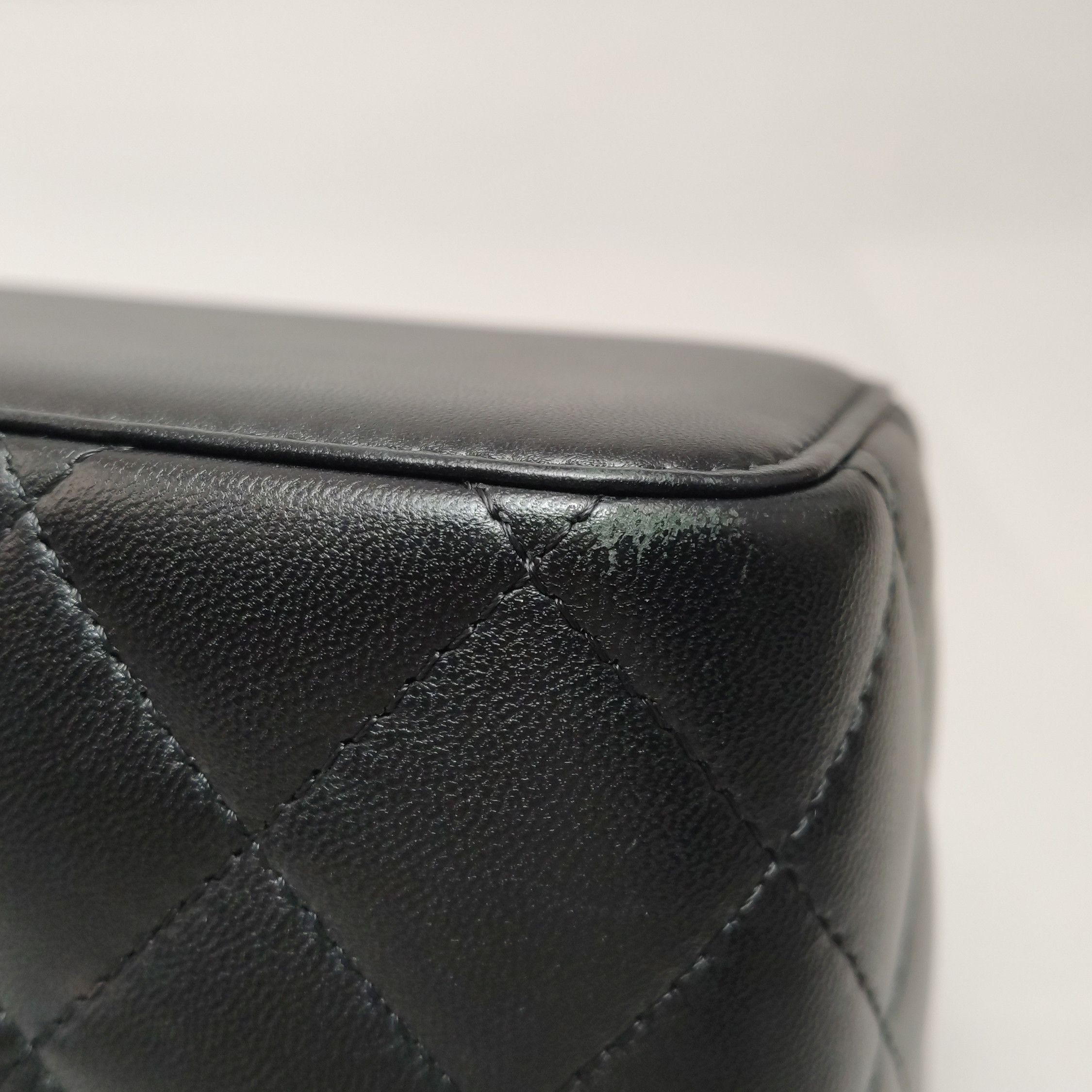 Chanel Chanel Women os Shoulder Bags Size ONE SIZE - 18 Thumbnail
