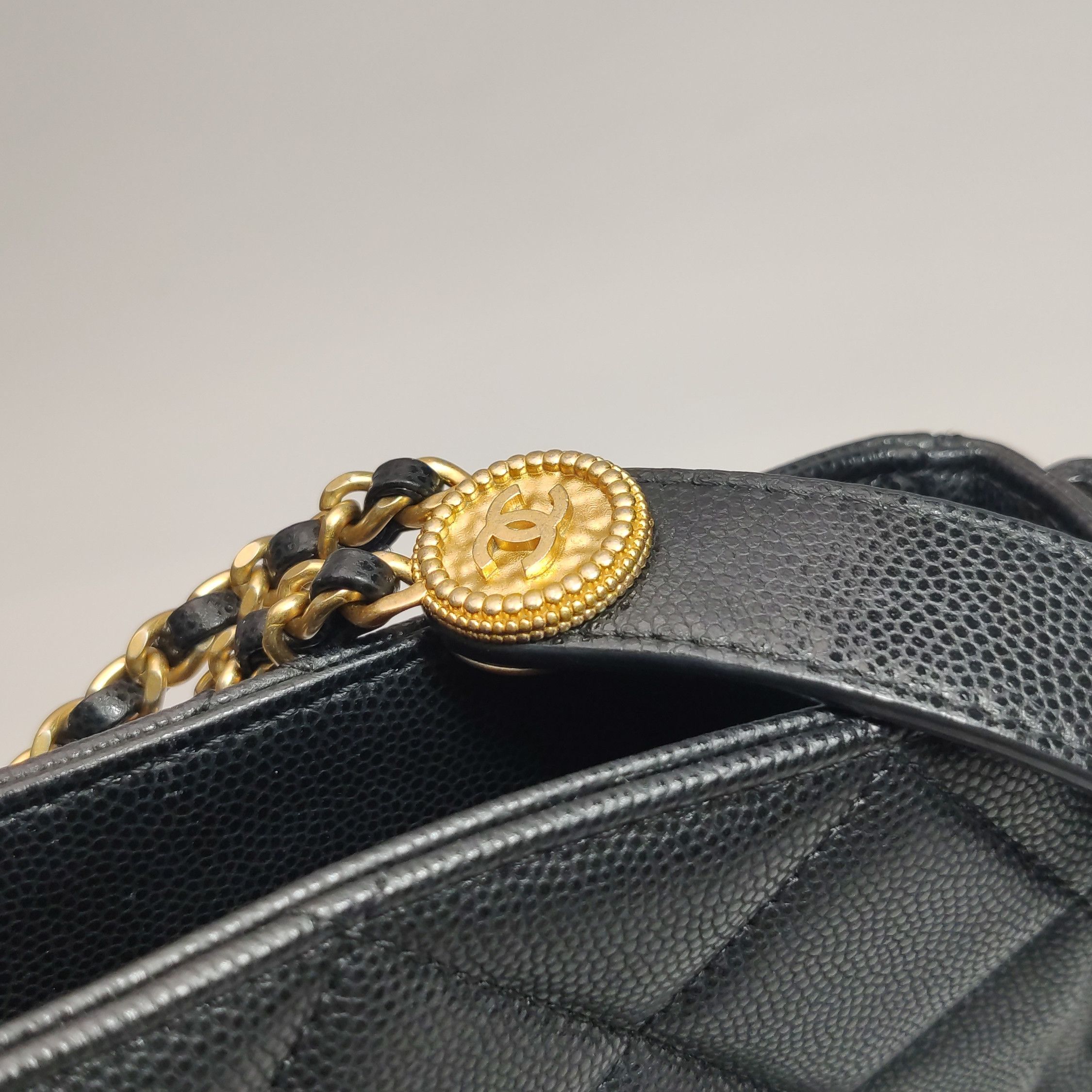 Chanel Chanel Women os Shoulder Bags Size ONE SIZE - 16 Thumbnail